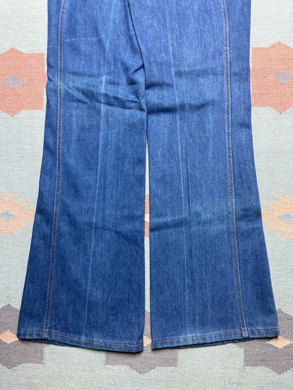 Vintage VTG 70s bell bottom jeans flare wide hippie DEADSTOCK 31x32 Size 31" - 2 Thumbnail