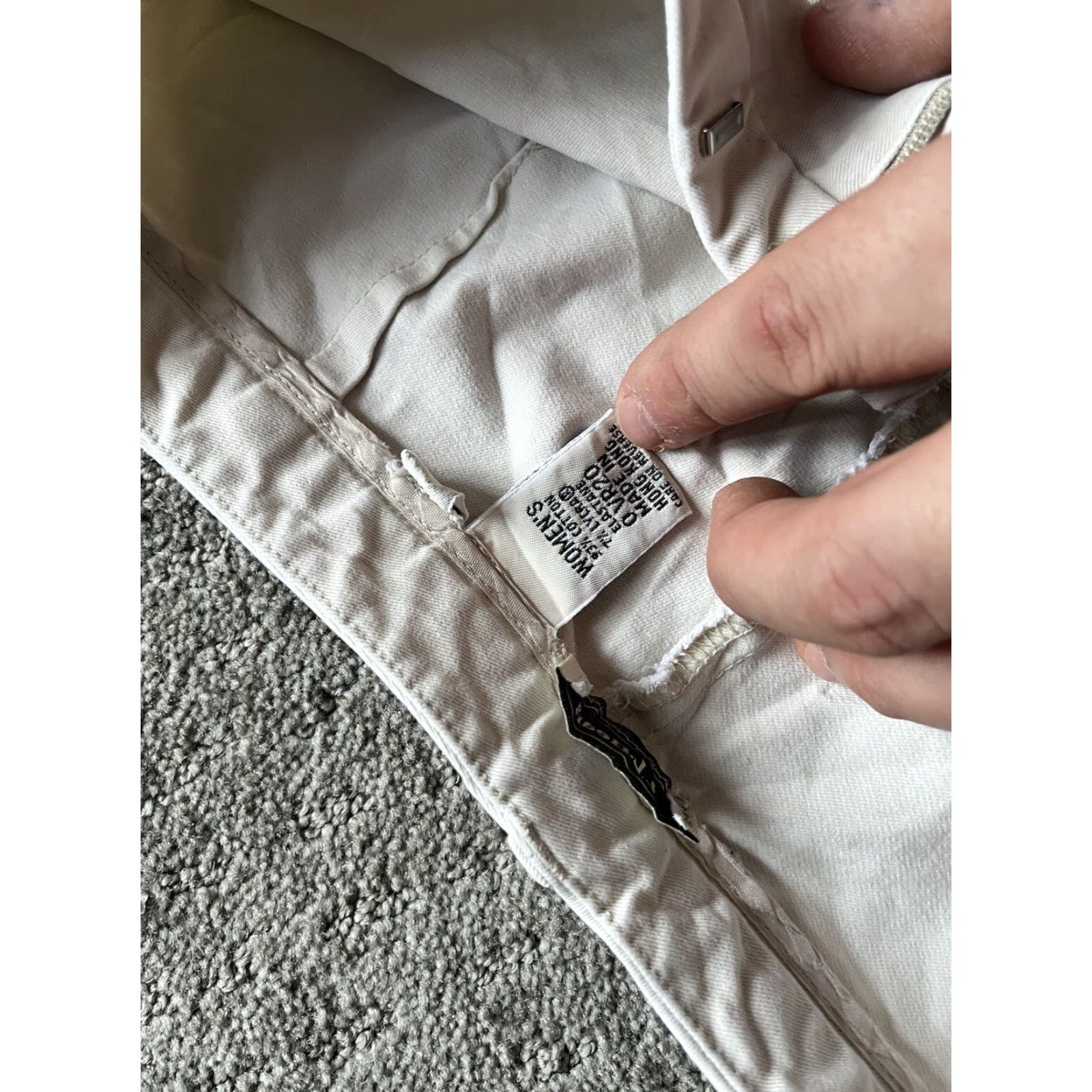Vintage VINTAGE L.L. Bean Khaki Pants Womens 6P Petites Beige Tapered Casual Coastal Retro Size 28" / US 6 / IT 42 - 5 Thumbnail