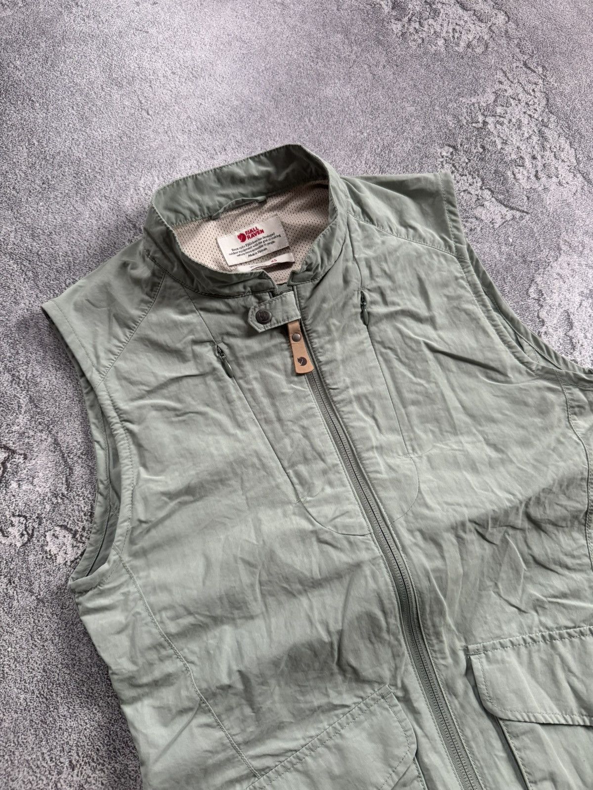 Fjallraven Fjallraven XS Travellers MT Vest sleeveless jacket outdoor Size XS / US 0-2 / IT 36-38 - 2 Thumbnail