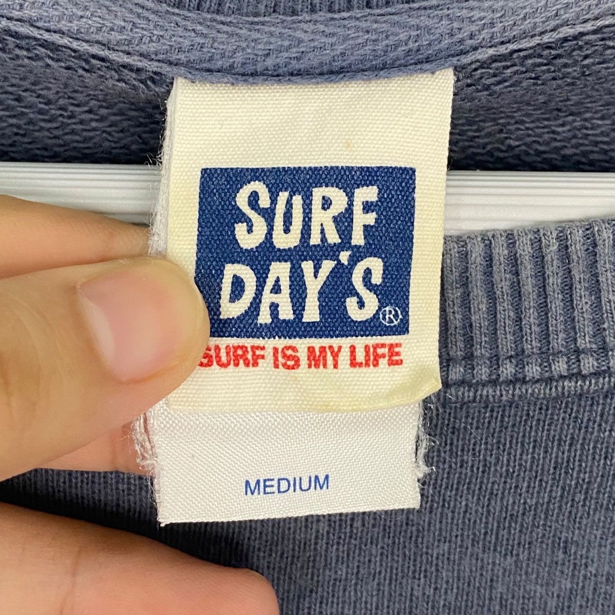 Other Vintage Surf Day’s Sweatshirt Crewneck Pullover Jumper SizeM Size US M / EU 48-50 / 2 - 9 Thumbnail