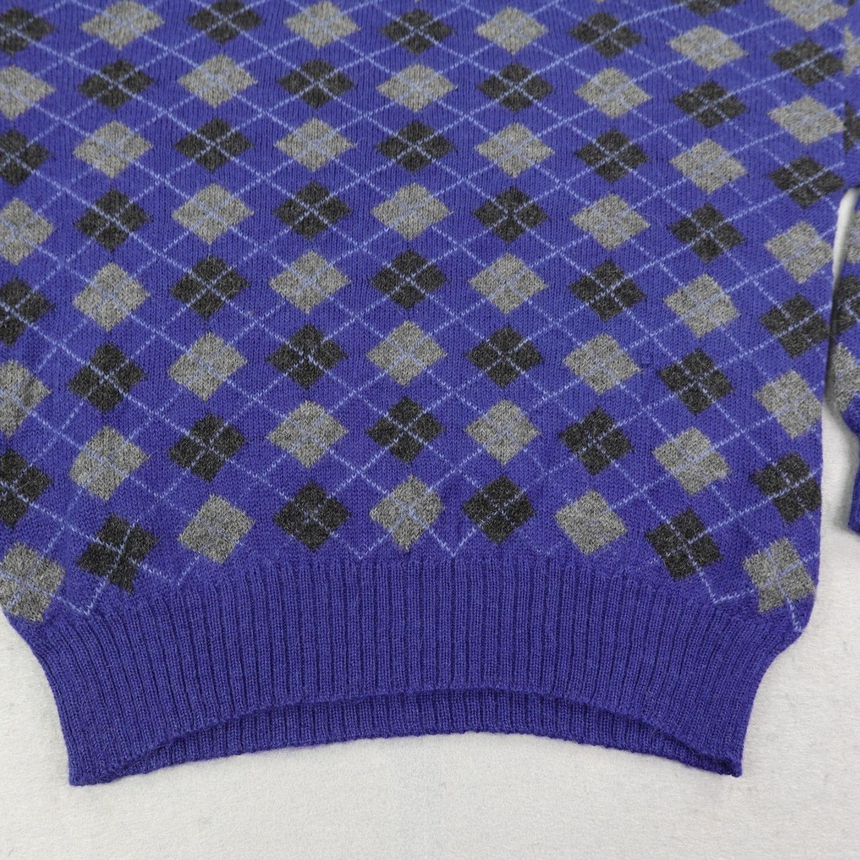 Vintage VINTAGE Hellet Sweater Mens XL Argyle Diamond Alpaca Knit Pullover Blue Black Crew Neck Relaxed Fit Knitwear - Homegrown Peru Mens Size US XL / EU 56 / 4 - 3 Thumbnail