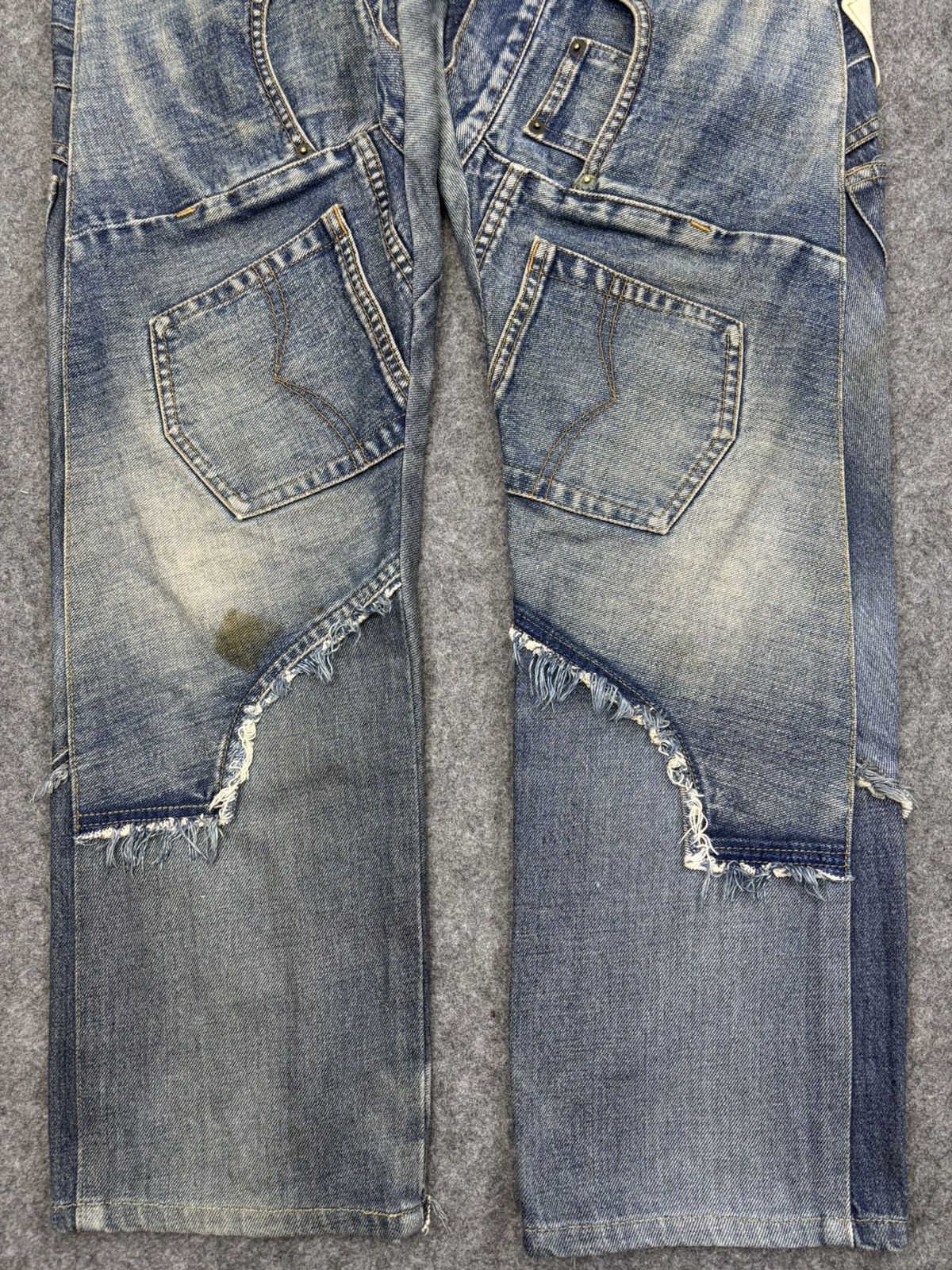 20471120 Archival AW2000 20471120 PAPER RECYCLED DENIM F773 Size US 32 / EU 48 - 4 Thumbnail