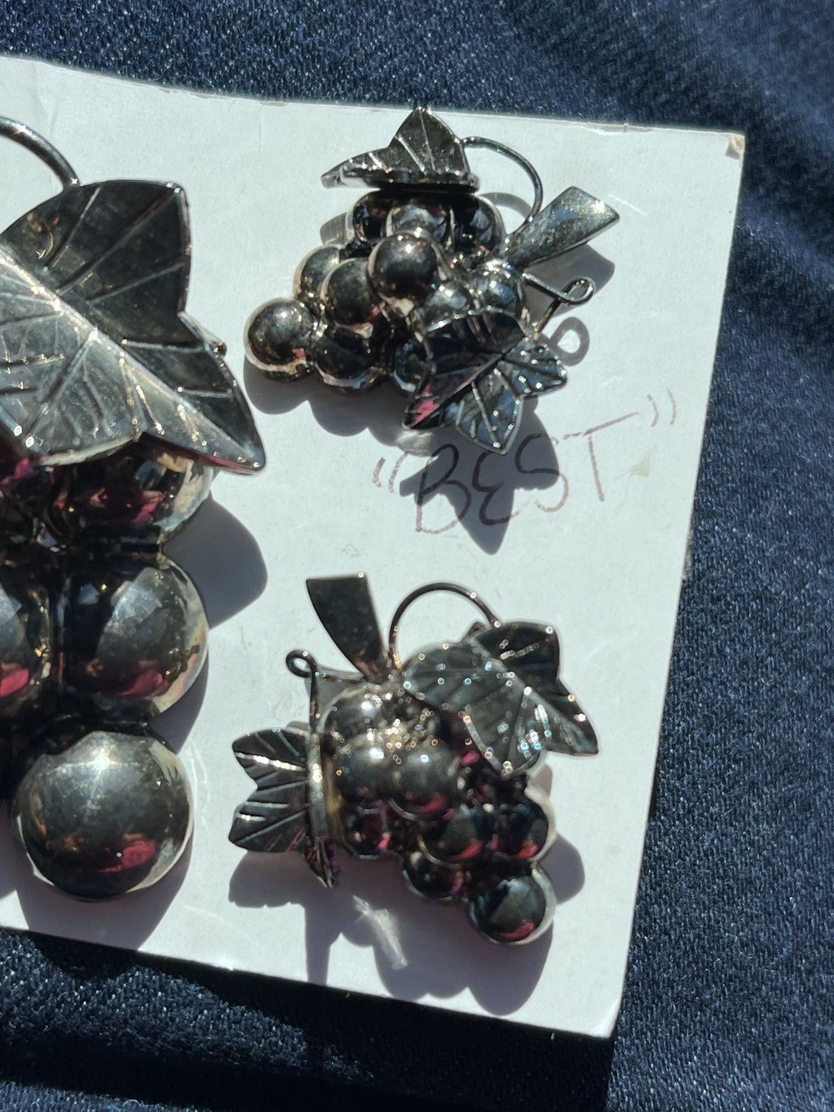 Other Vtg 1940s 1950s Best Silver Grape Brooch Pendant earring Set Size ONE SIZE - 3 Thumbnail