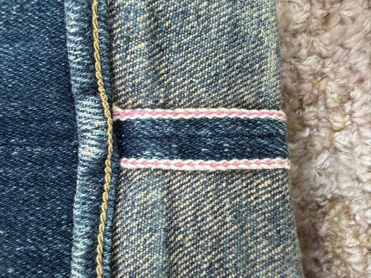 Oni Heavily Worn ONI Selvedge Denim : Pink Selvedge ID Size US 29 - 2 Thumbnail