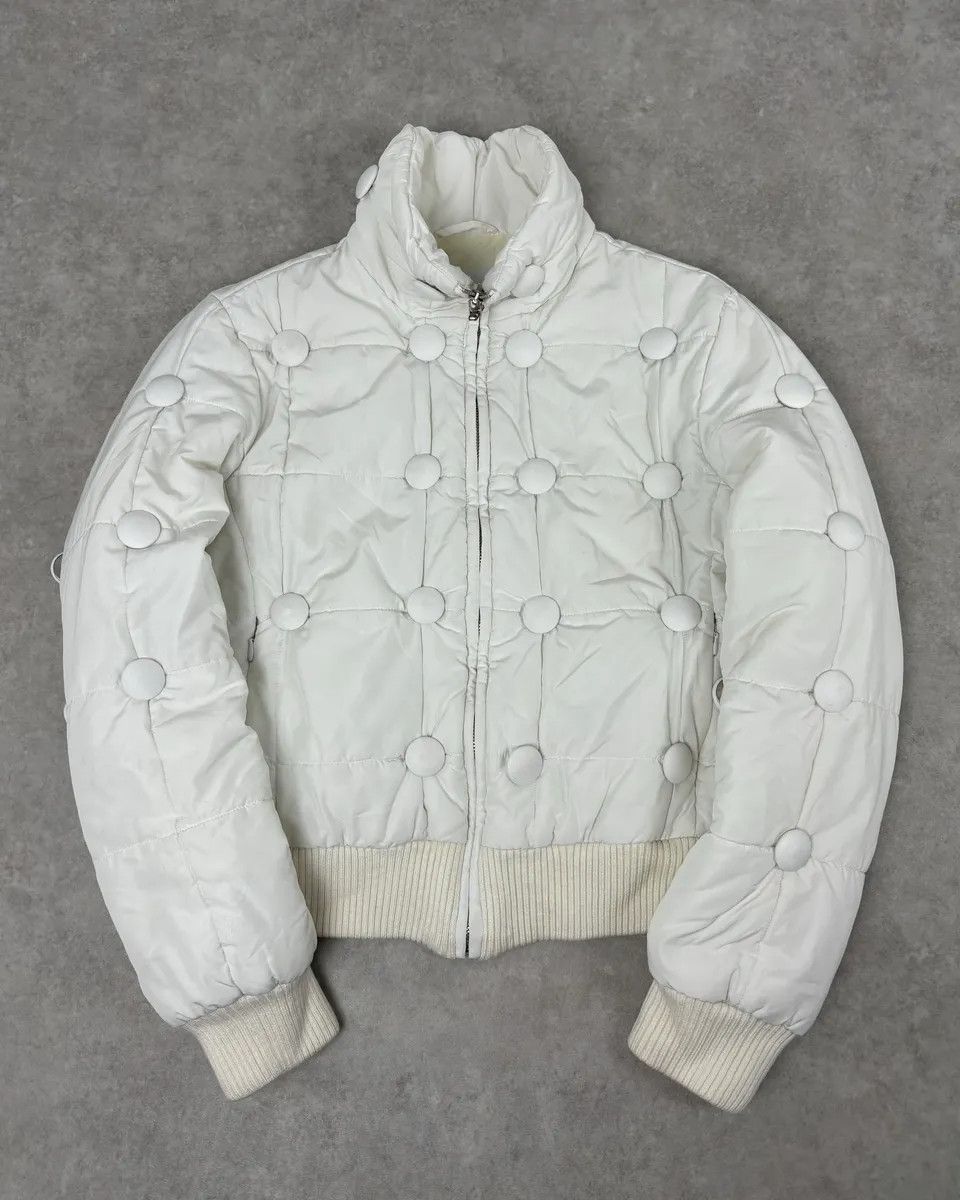 Moschino 2000s Moschino White Cozy Puffer Jacket Size S / US 4 / IT 40 - 1 Thumbnail