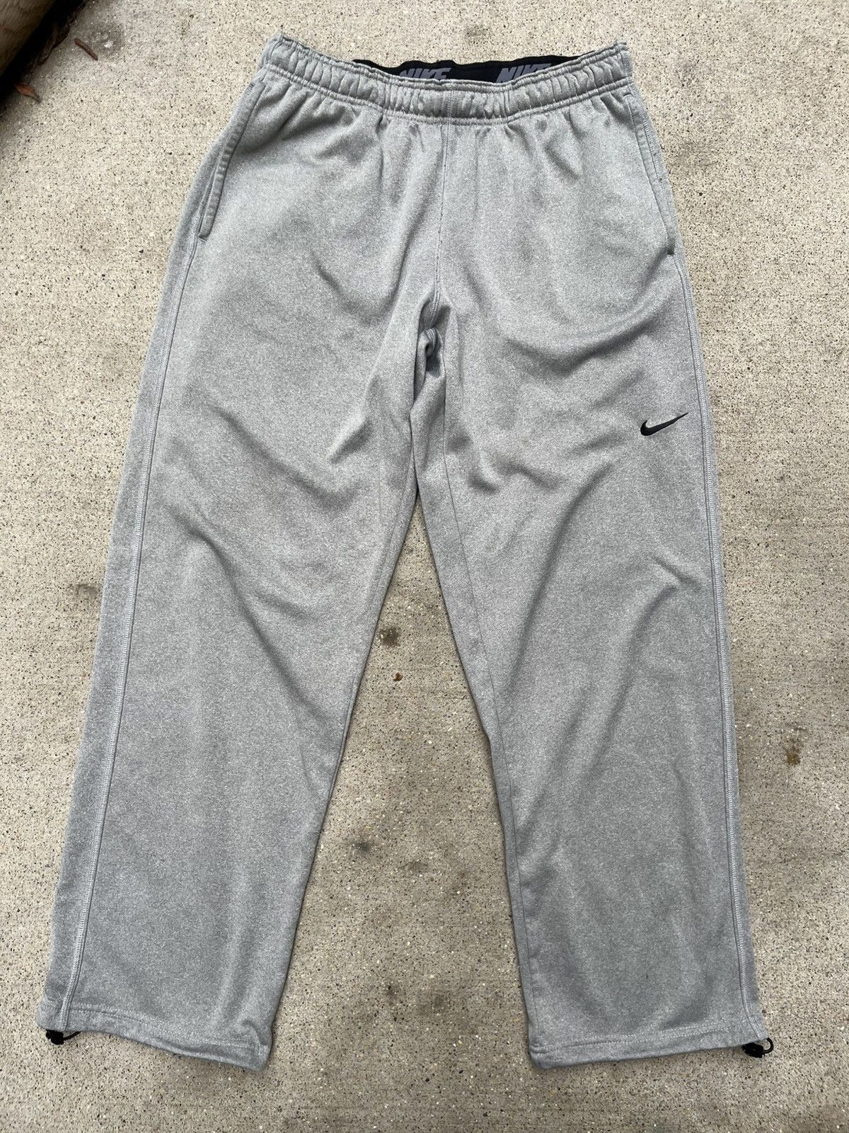 Nike Y2K Nike Therma-Fit Gray Sweatpants Size US 32 / EU 48 - 1 Thumbnail