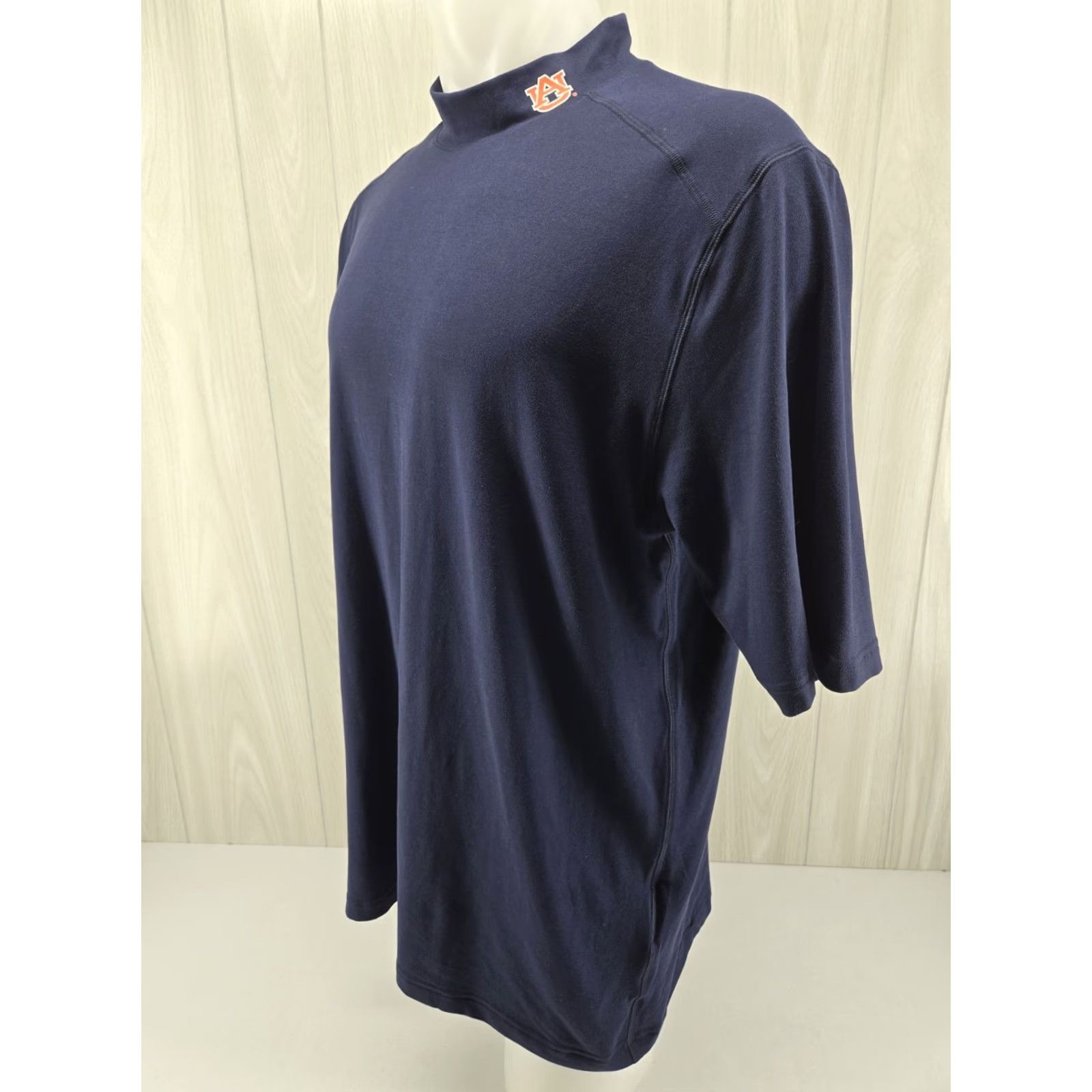 Under Armour Under Armour Auburn Tigers Navy Blue Shirt 2XL T-Shirt Short Sleeve Men Size US XXL / EU 58 / 5 - 3 Thumbnail