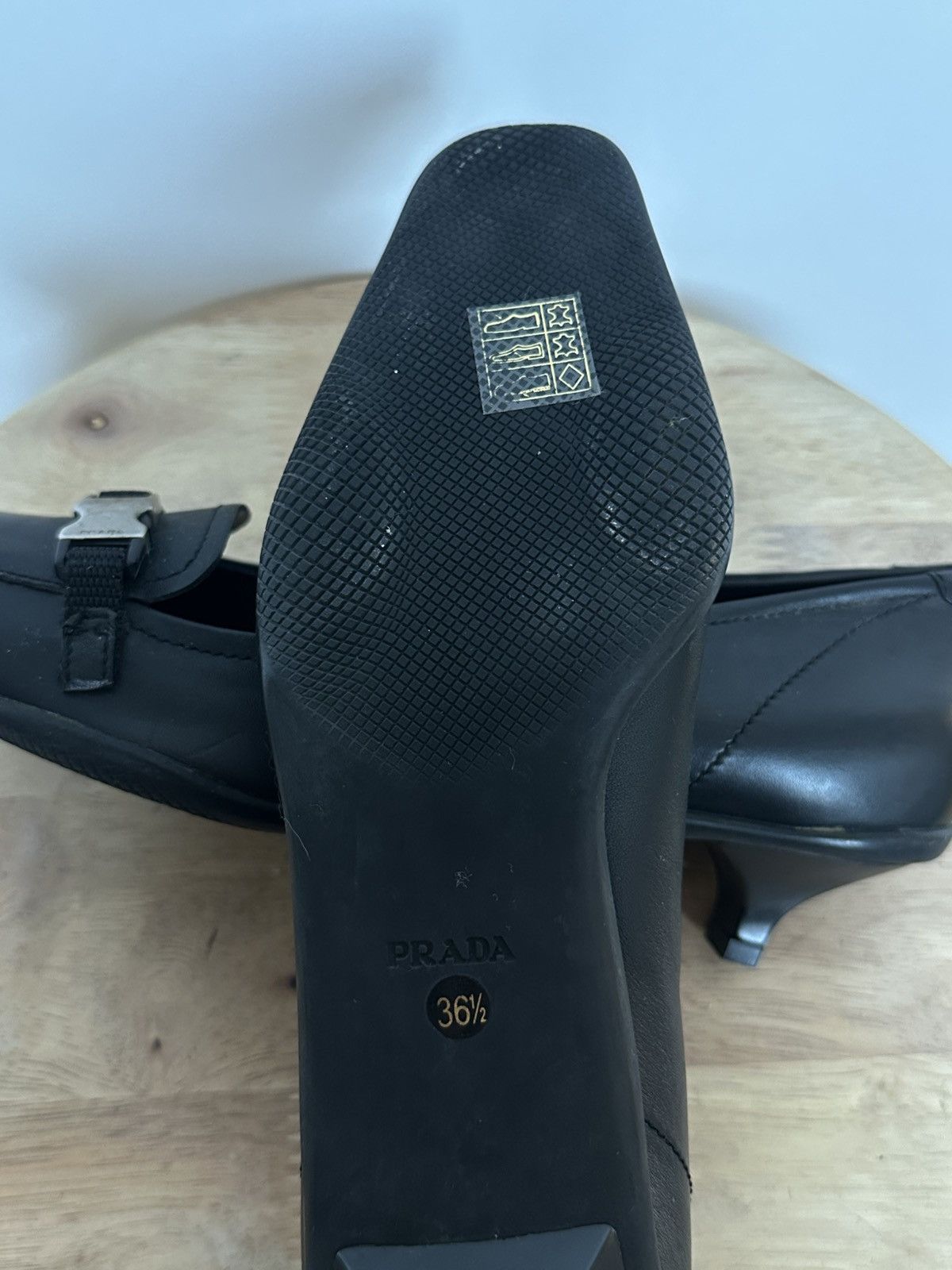Prada Prada Black Leather Kitten Heel Pumps EU 36.5 Size US 5.5 / IT 35.5 - 10 Thumbnail