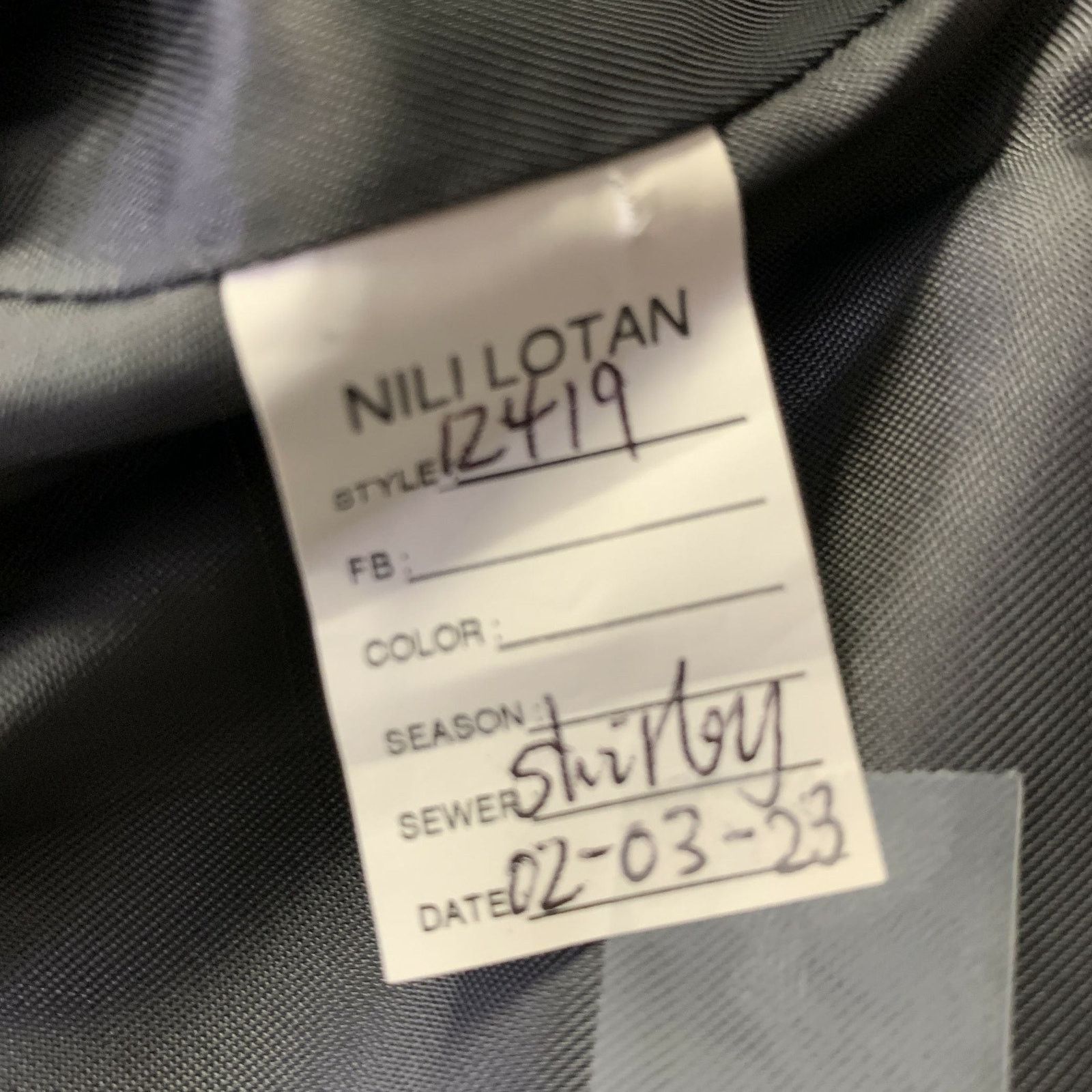 Nili Lotan NILI LOTAN Size M Grey Wool Notch Lapel Jacket Size M / US 6-8 / IT 42-44 - 5 Thumbnail