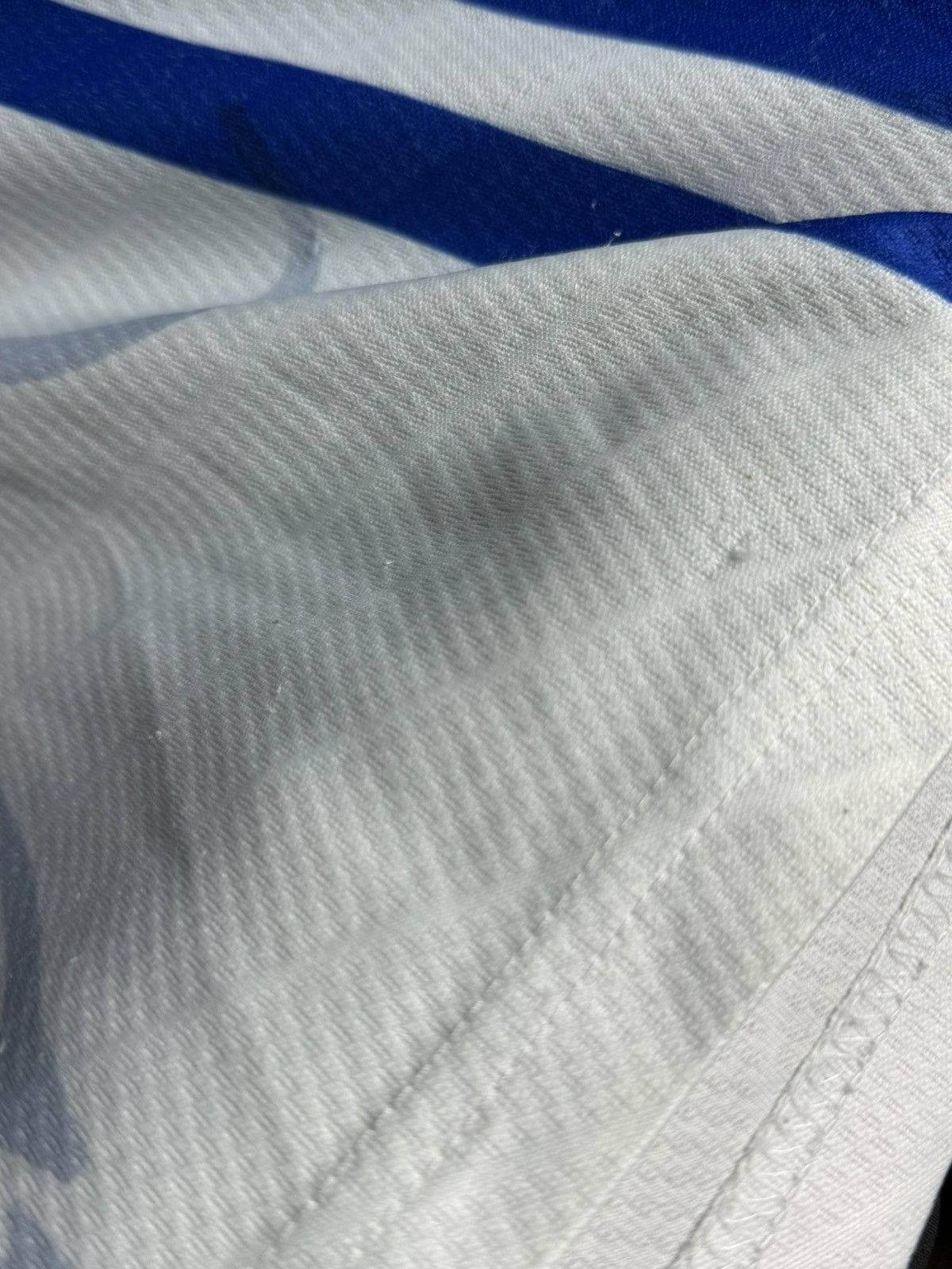 Puma Sheffield Wednesday 95/97 Home Football Jersey Size US L / EU 52-54 / 3 - 7 Thumbnail
