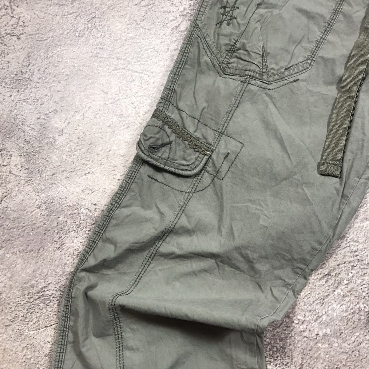 Vintage Vintage Y2K Baggy Cargo Pants Distressed Tactical Grunge 29 Size 29" - 3 Thumbnail