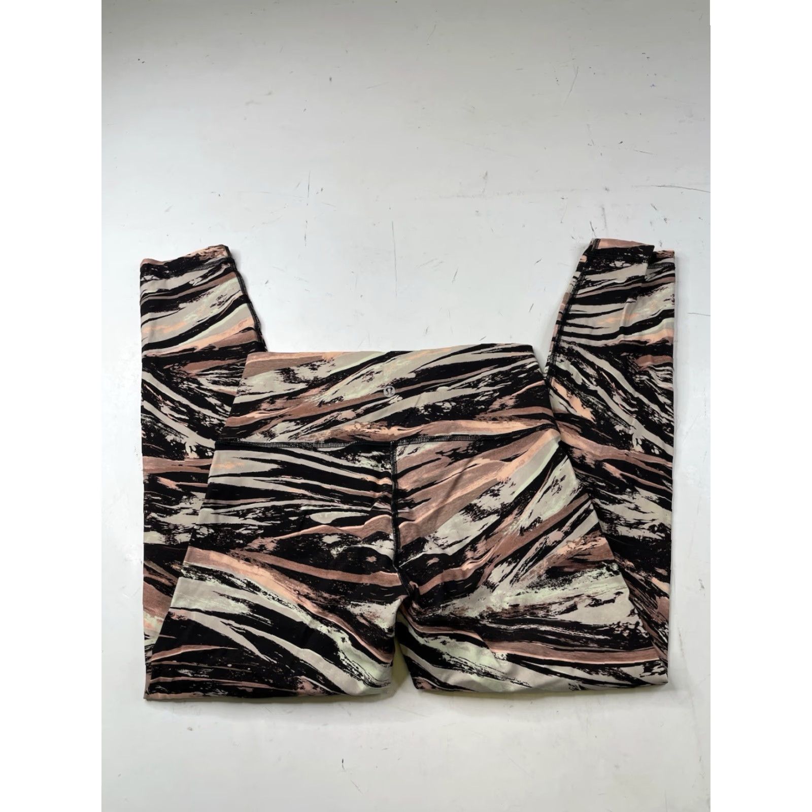 Lululemon Lululemon Wunder Under Leggings Womens 8 PInk Splash High Rise Luxtreme Workout Size 30" / US 8 / IT 44 - 2 Thumbnail
