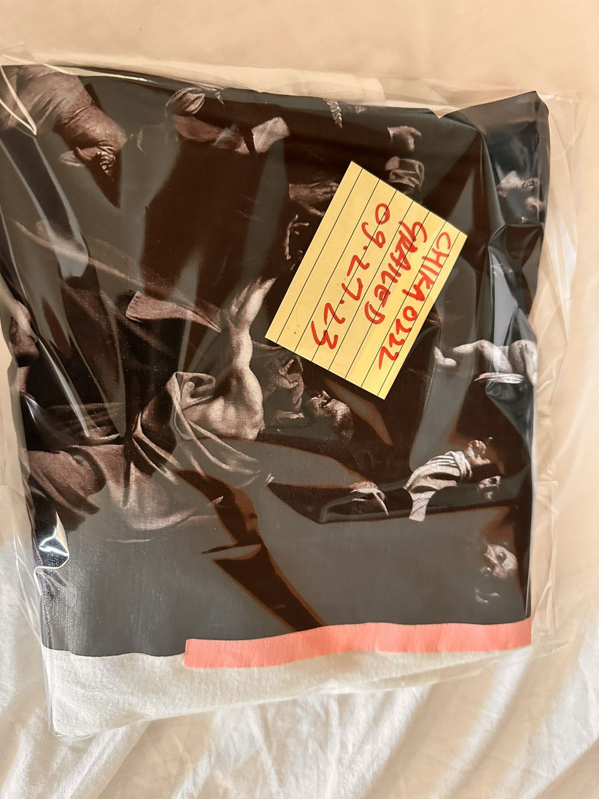 Off-White Caravaggio Tee Size US L / EU 52-54 / 3 - 9 Thumbnail