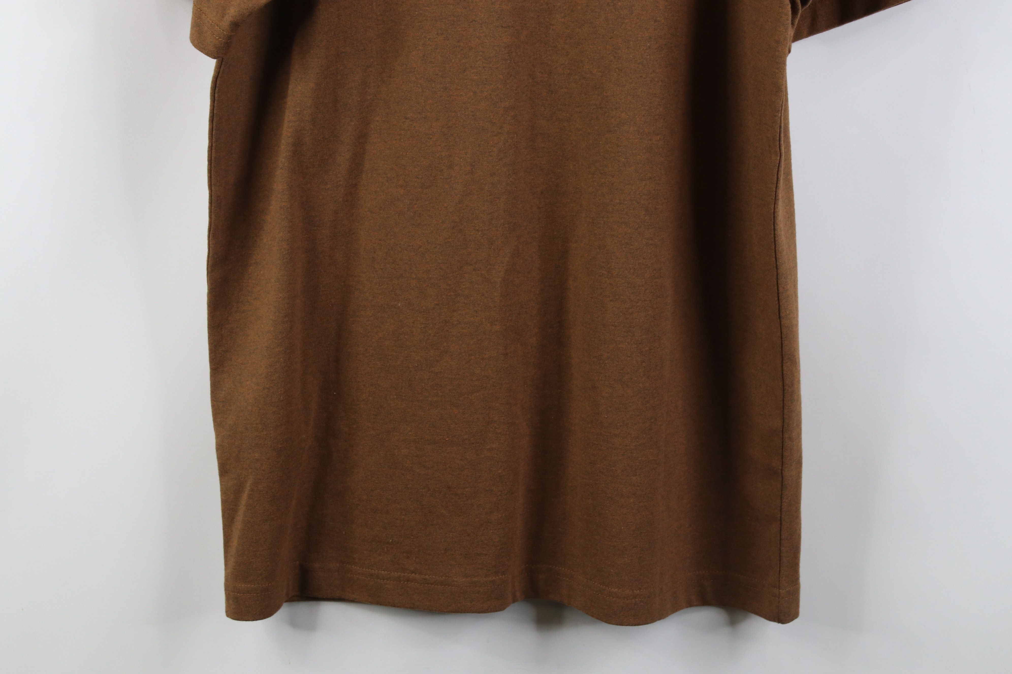 Carhartt Deadstock Y2K Carhartt Pocket T-Shirt Oiled Walnut Heather Size US S / EU 44-46 / 1 - 11 Thumbnail