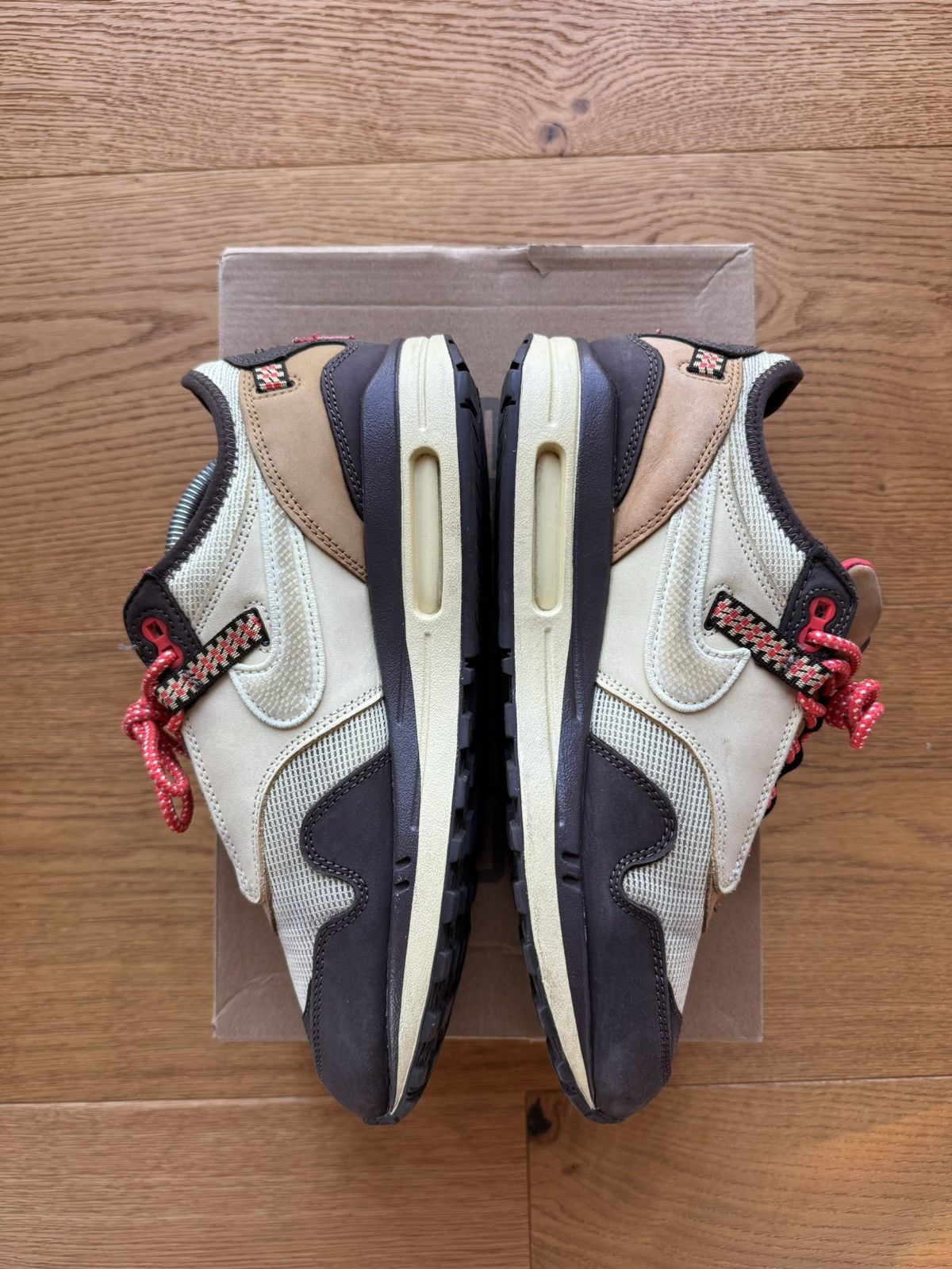 Nike × Travis Scott Travis Scott Nike AM1 | baroque brown | US9 Size US 9 / EU 42 - 2 Thumbnail