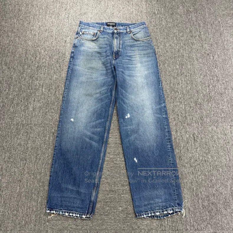 Balenciaga Balenciaga size S Distressed destroyed jeans Size US 27 - 1 Thumbnail