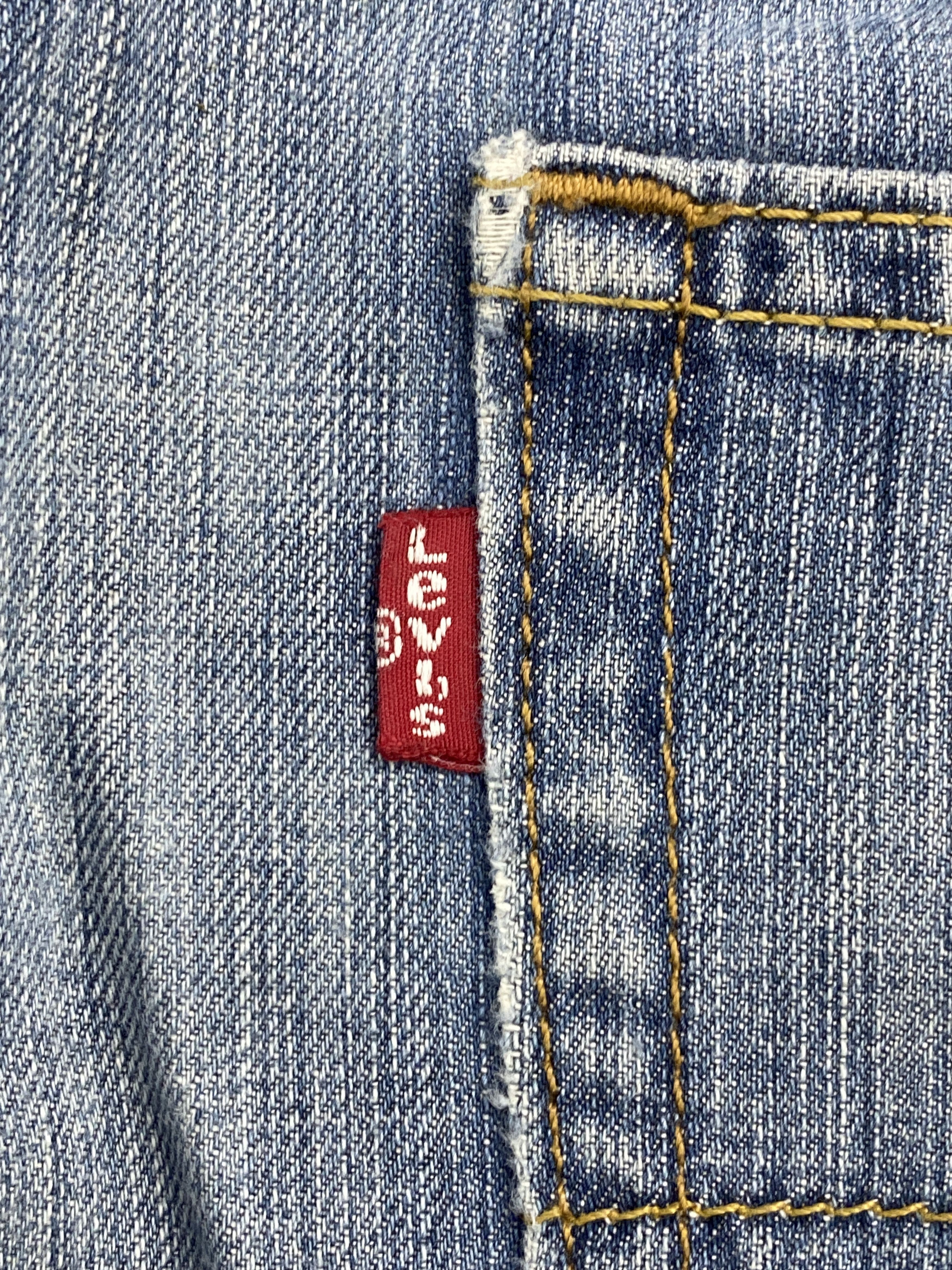 Levi's × Vintage Distressed Vintage Levi's 527 Faded Blue Bootcut Jeans Size US 35 - 6 Thumbnail
