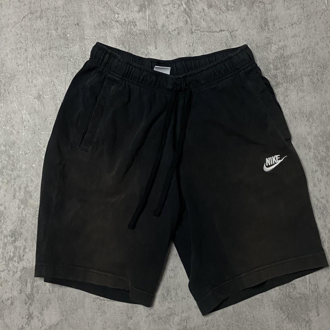 Nike Black Nike shorts with drawstring #nike #shorts Size US 30 / EU 46 - 1 Thumbnail