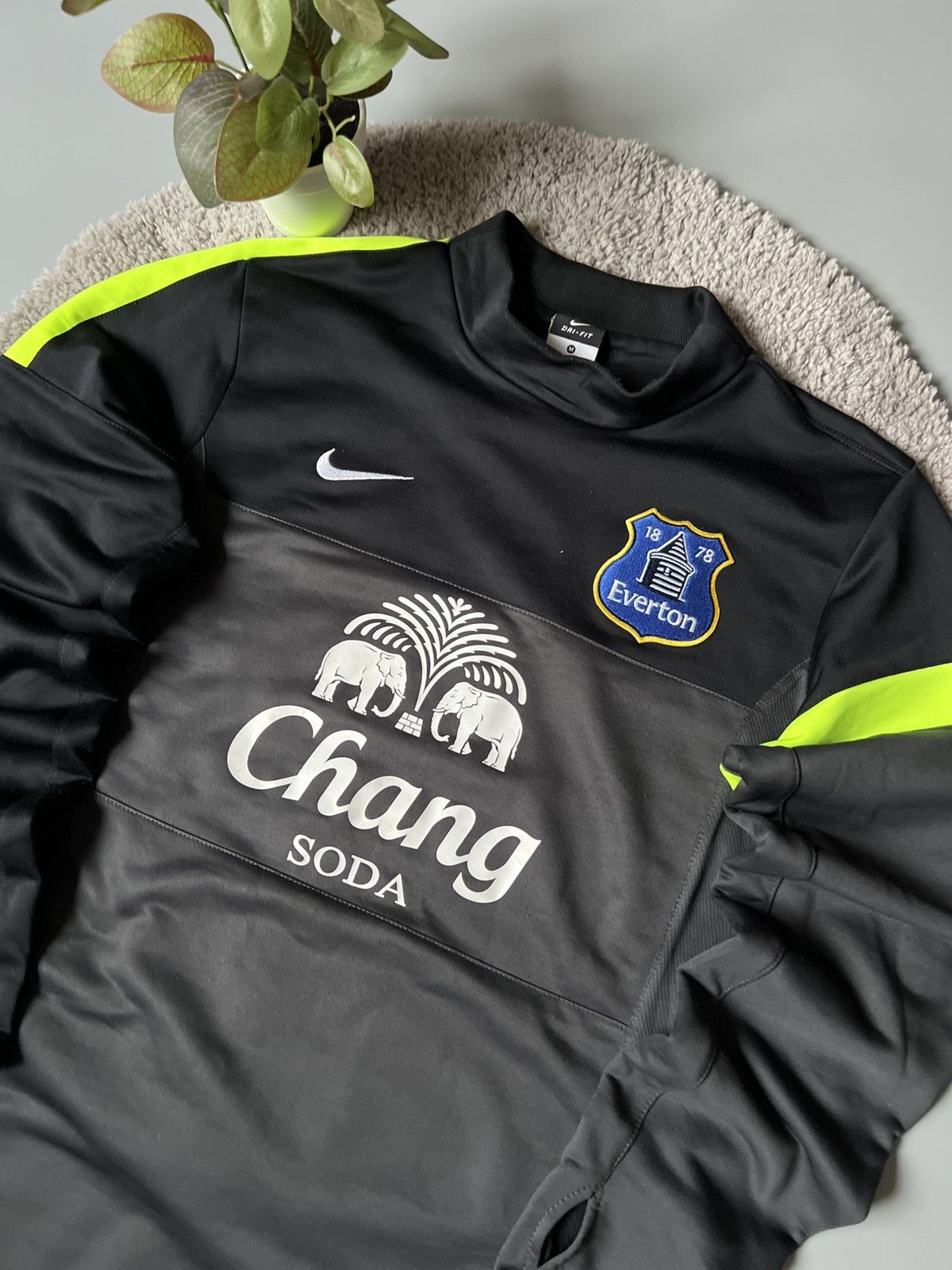Nike × Vintage Everton Chang 2013 Vintage Nike Team Soccer Sweatshirt Size US M / EU 48-50 / 2 - 2 Thumbnail