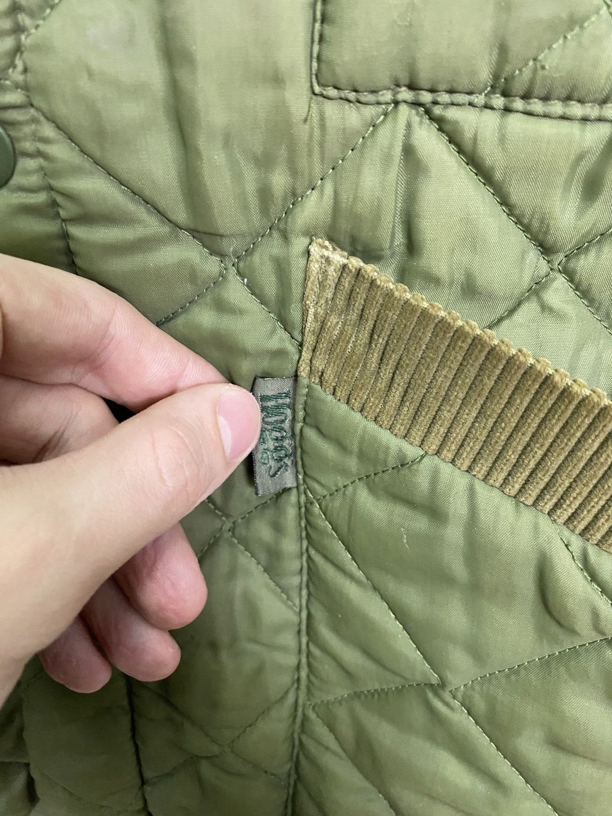 Barbour Vintage hunting vests Hoggs Barbour y2k hunted Size US L / EU 52-54 / 3 - 8 Thumbnail