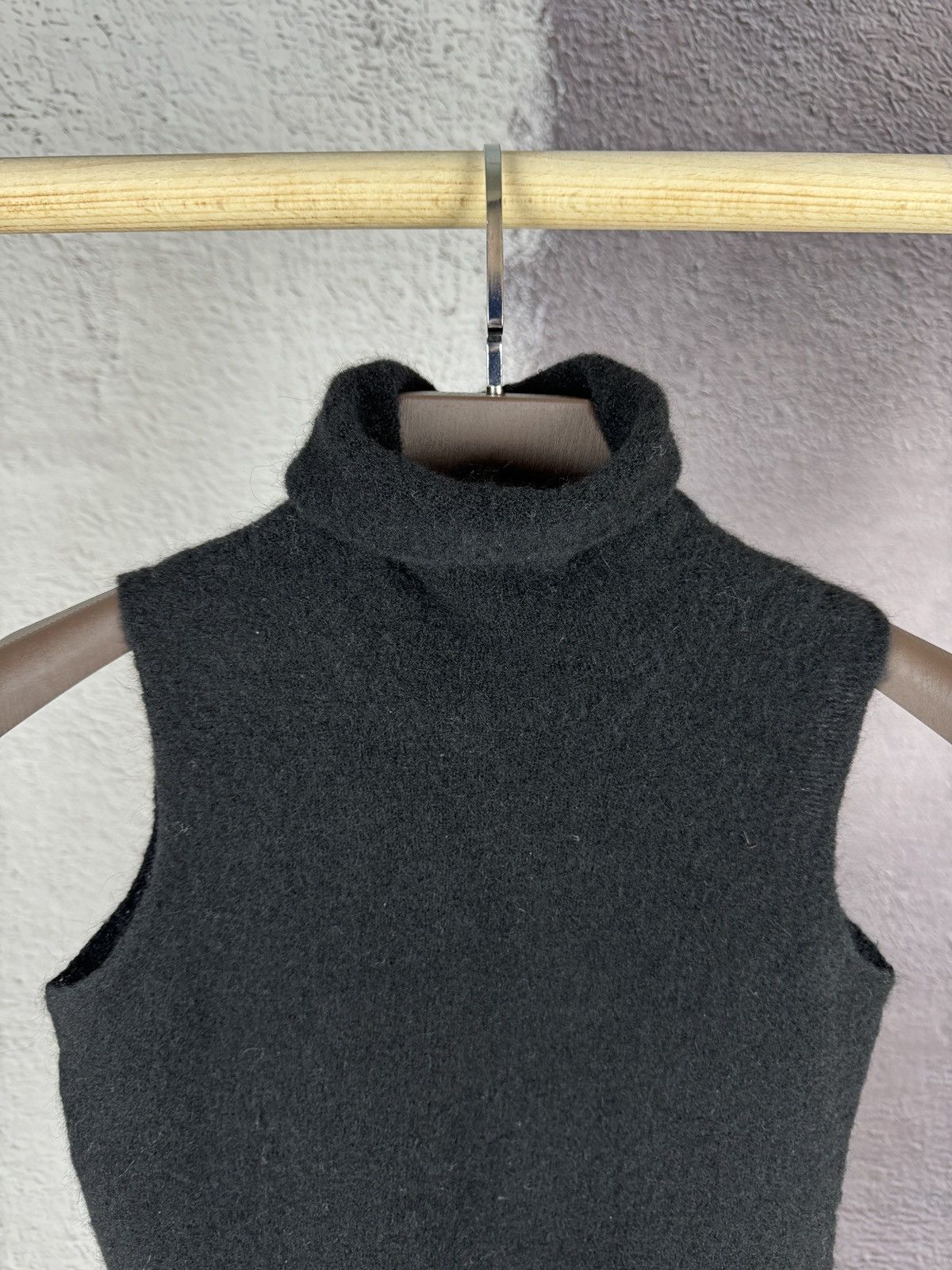 Roberto Collina Roberto Collina alpaca wool turtleneck sleeveless sweater Size S / US 4 / IT 40 - 3 Thumbnail