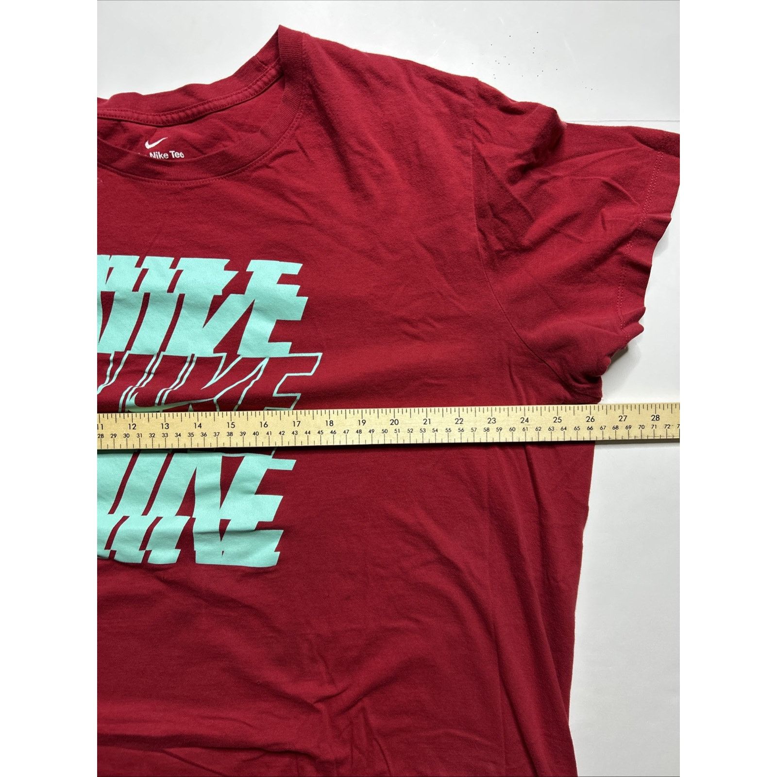 Nike Nike Shirt Mens XL Red Graphic Crew Neck The Nike Tee Size US XL / EU 56 / 4 - 11 Thumbnail