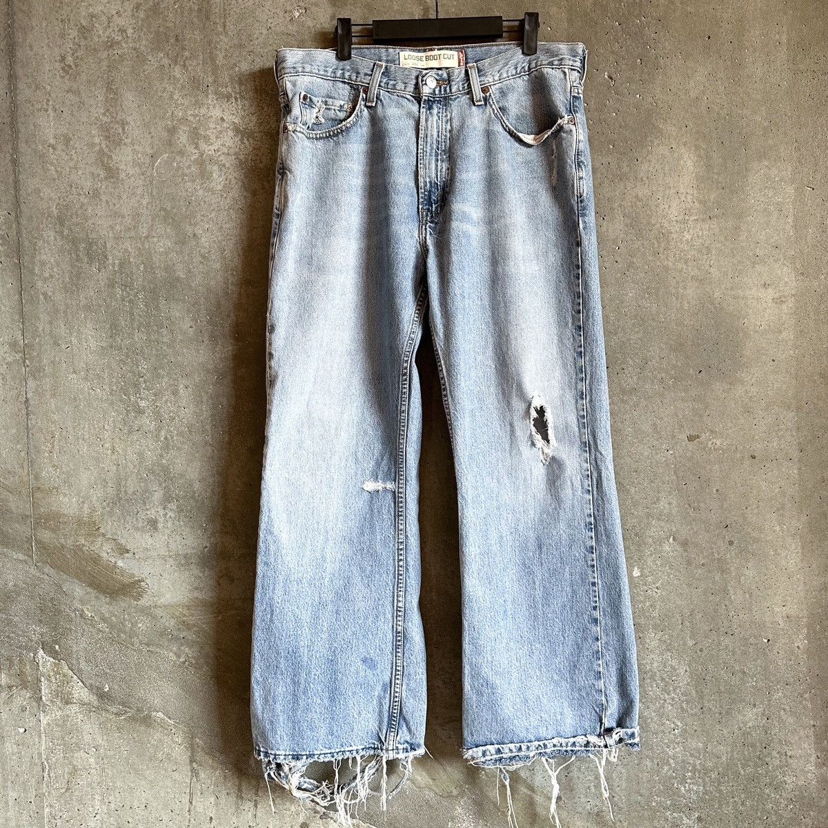 Levi's Levi’s 567 DESTROYED Hem Baggy Denim Size US 34 / EU 50 - 2 Thumbnail
