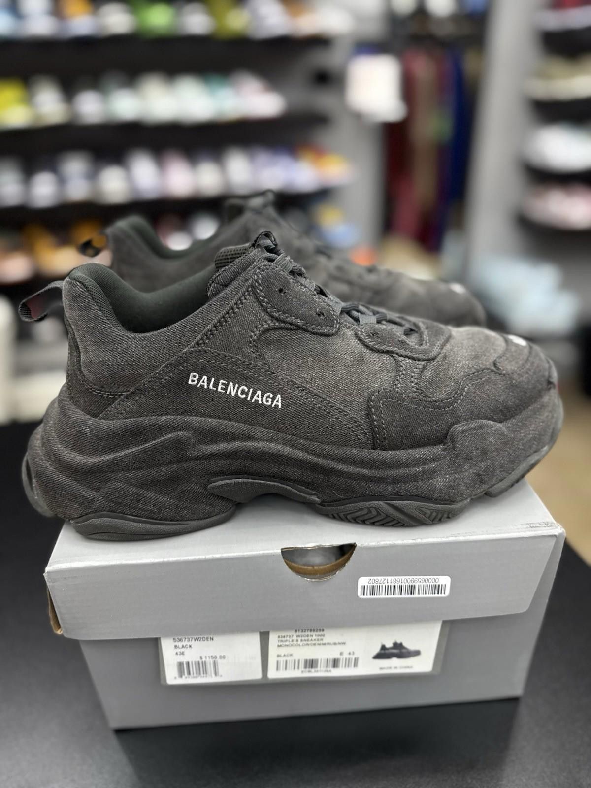 Balenciaga Balenciaga Triple S Denim Size 10US/43EU $1150 Retail Size US 10 / EU 43 - 1 Thumbnail