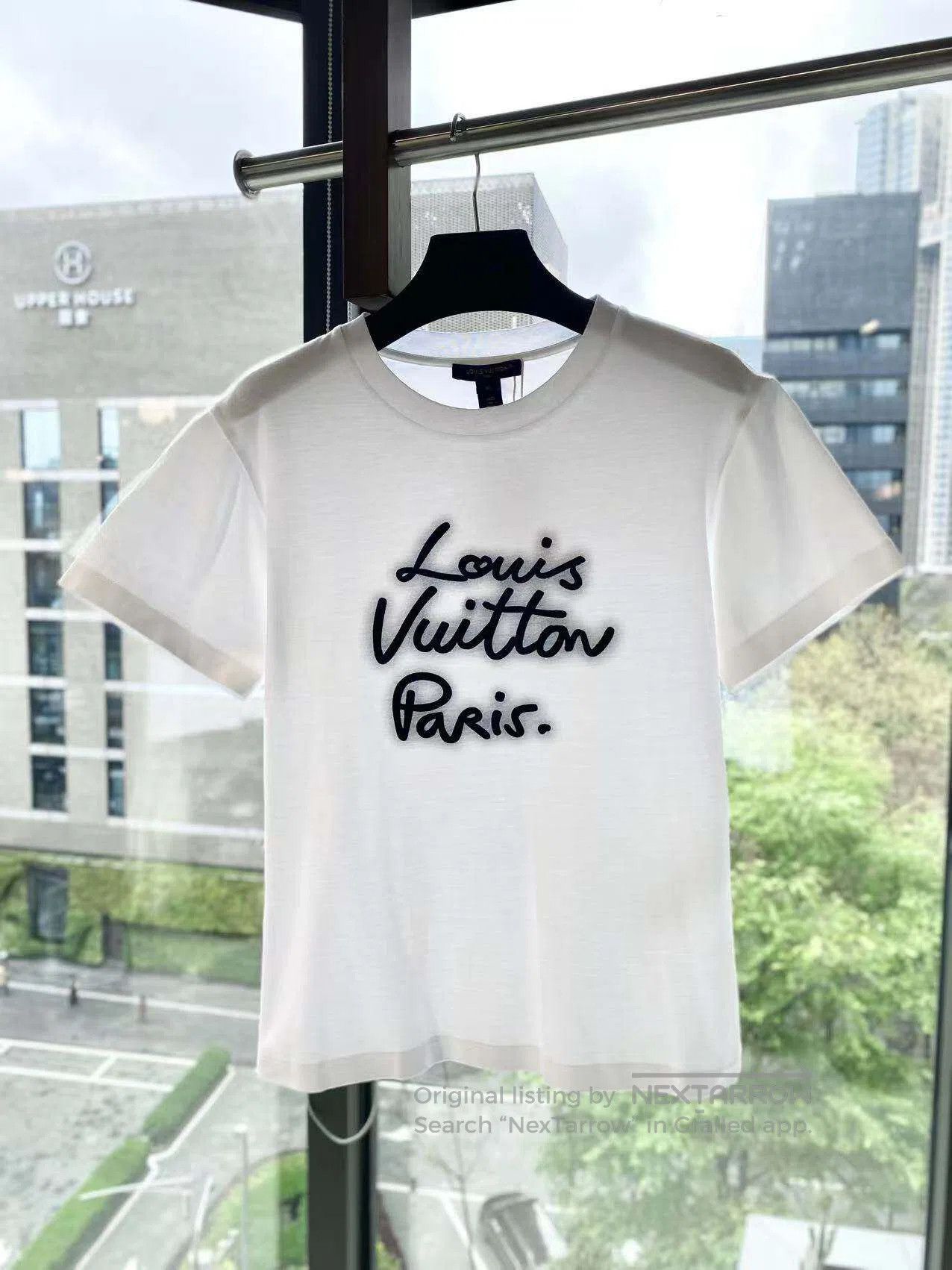 Louis Vuitton Louis Vuitton Logo short sleeves| Size XS / US 0-2 / IT 36-38 - 2 Thumbnail