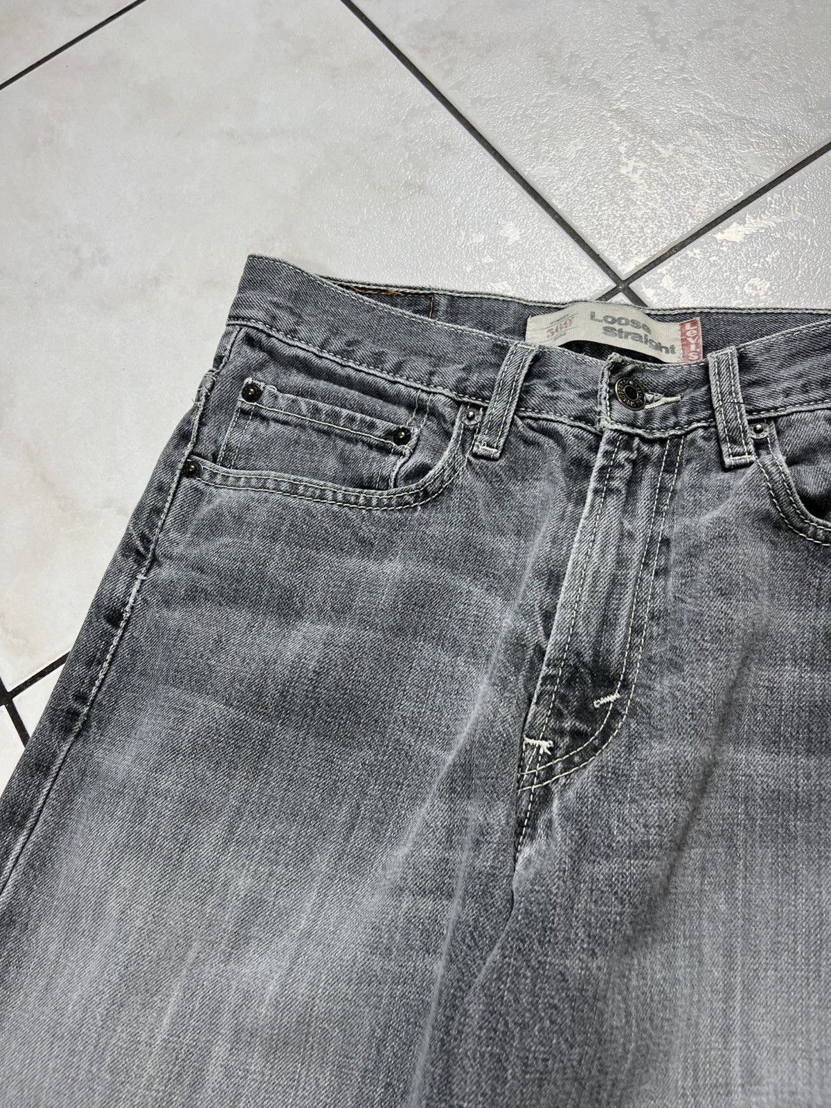 Levi's Vintage 90s Levis 569 loose straight washed distressed jeans Size US 29 - 7 Thumbnail