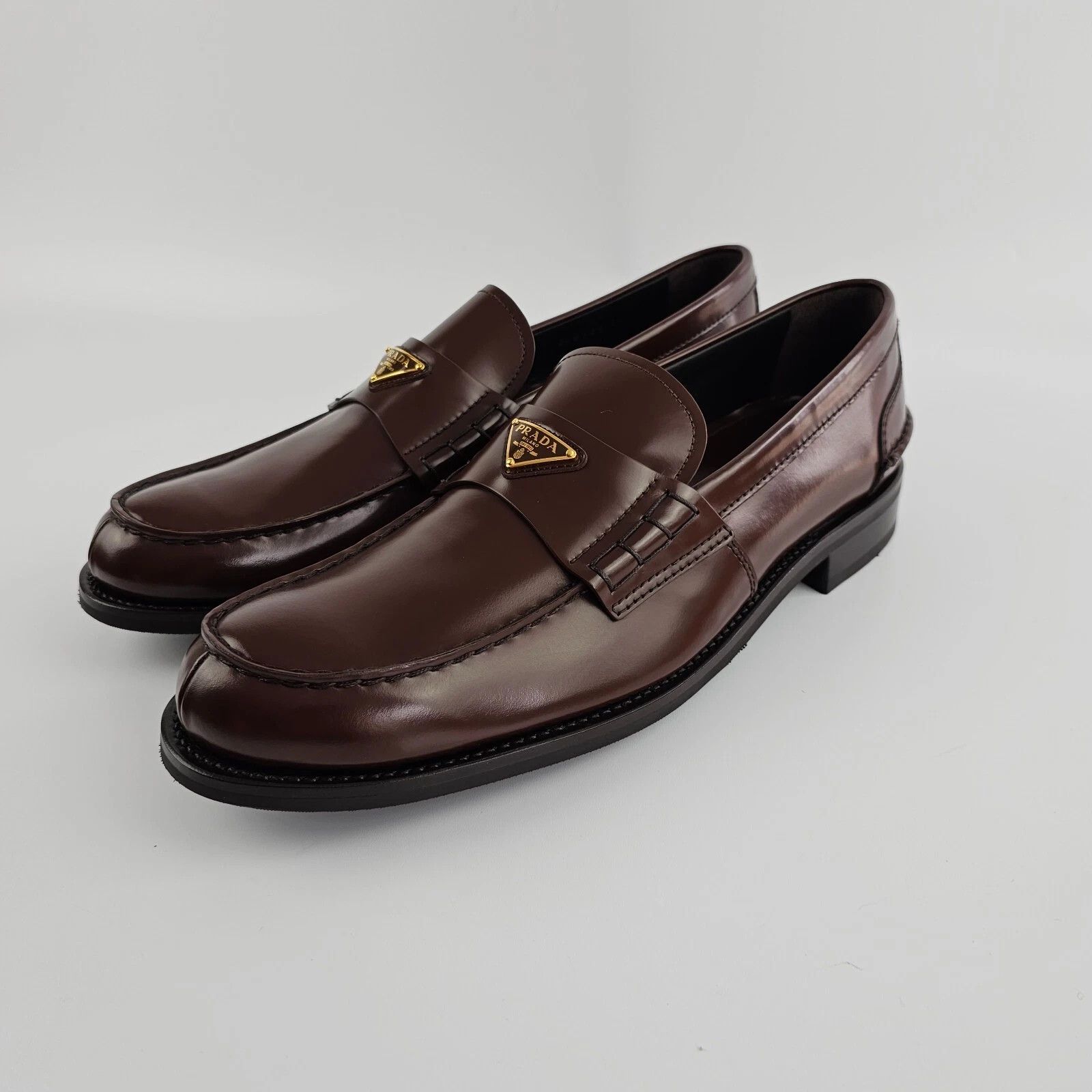 Prada PRADA Briarwood Brushed Leather Loafers New Authentic Size US 6 / EU 39 - 1 Thumbnail