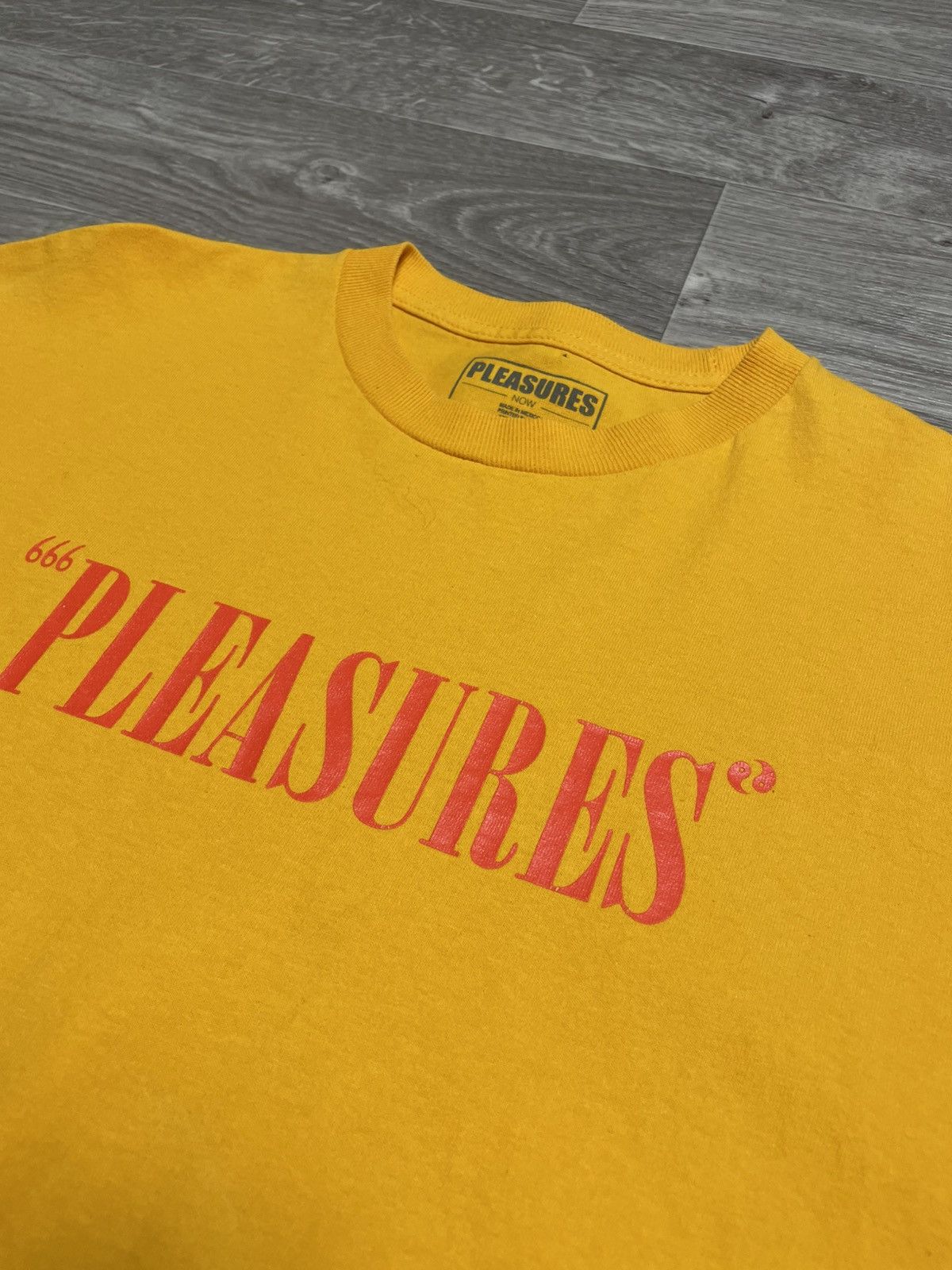 Pleasures Pleasures Now Mark Of The Beast Red Logo Tee 666 Yellow M Size US M / EU 48-50 / 2 - 7 Thumbnail