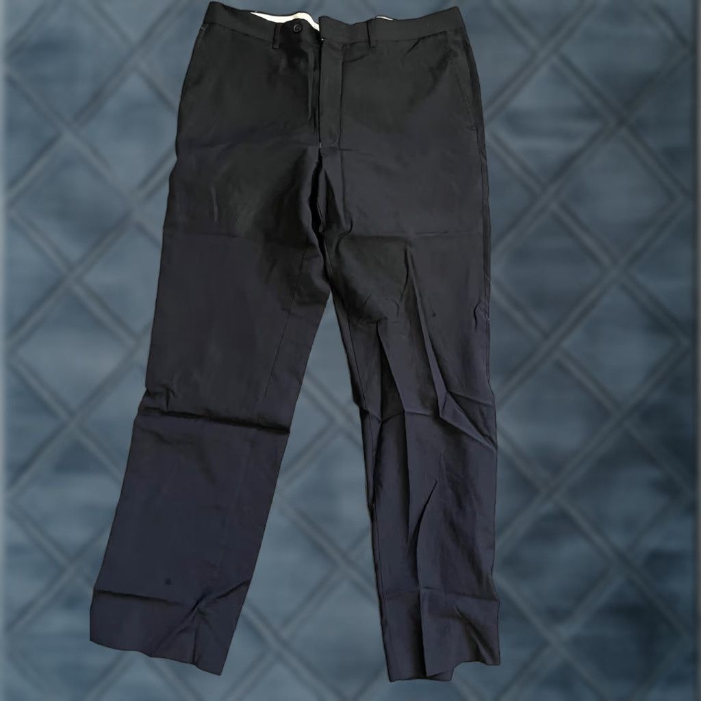 Saks Fifth Avenue Saks Fifth Avenue Slim Fit Wool Black Trousers Pants 36x30 Flat Front Old Money Men Dress Pants Slim Front Black Wool 36 Regular Mens Size US 36 / EU 52 - 1 Thumbnail
