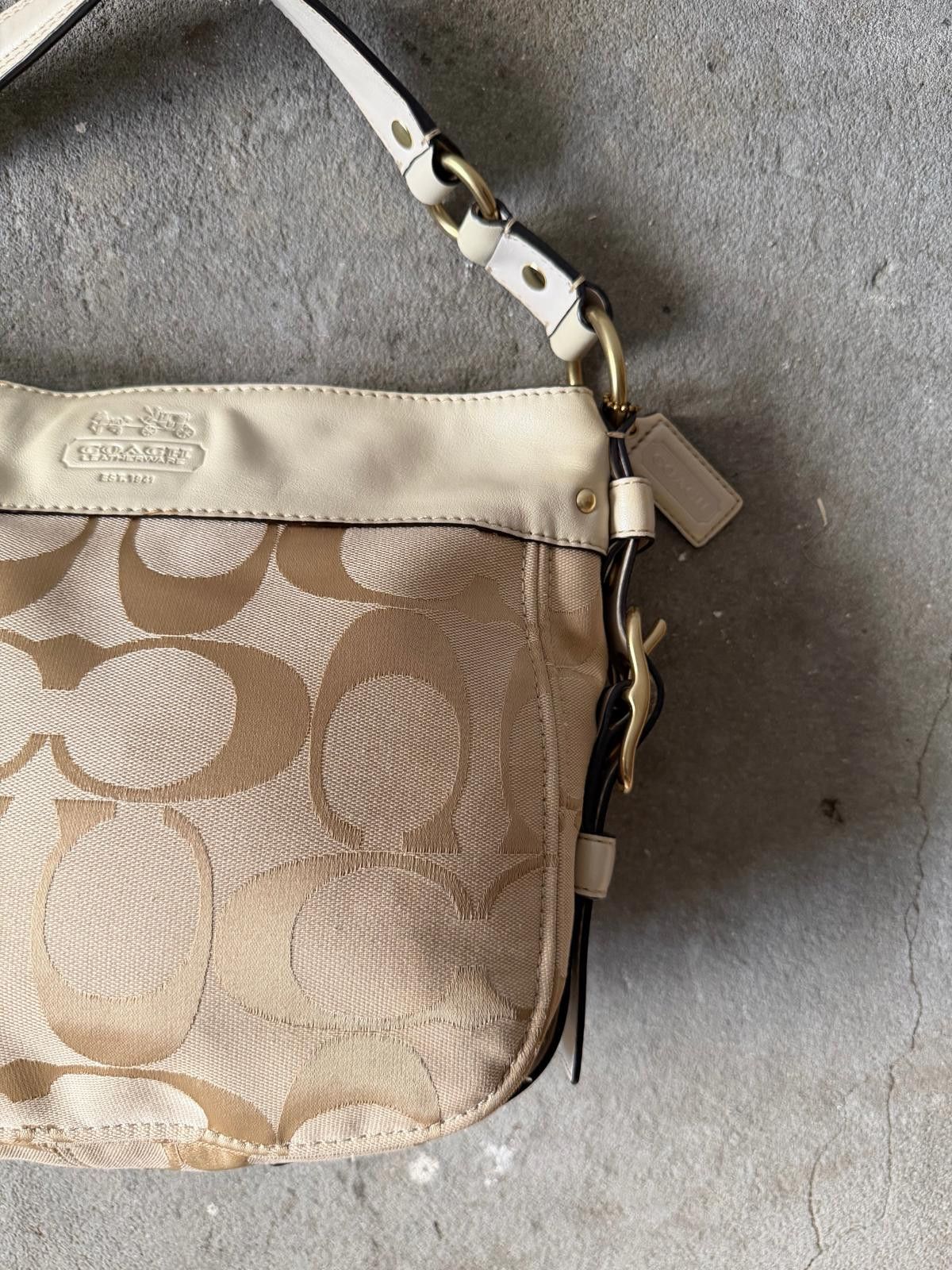 Coach Coach Signature Zoe Hobo Shoulder Bag Beige/White Size ONE SIZE - 5 Thumbnail