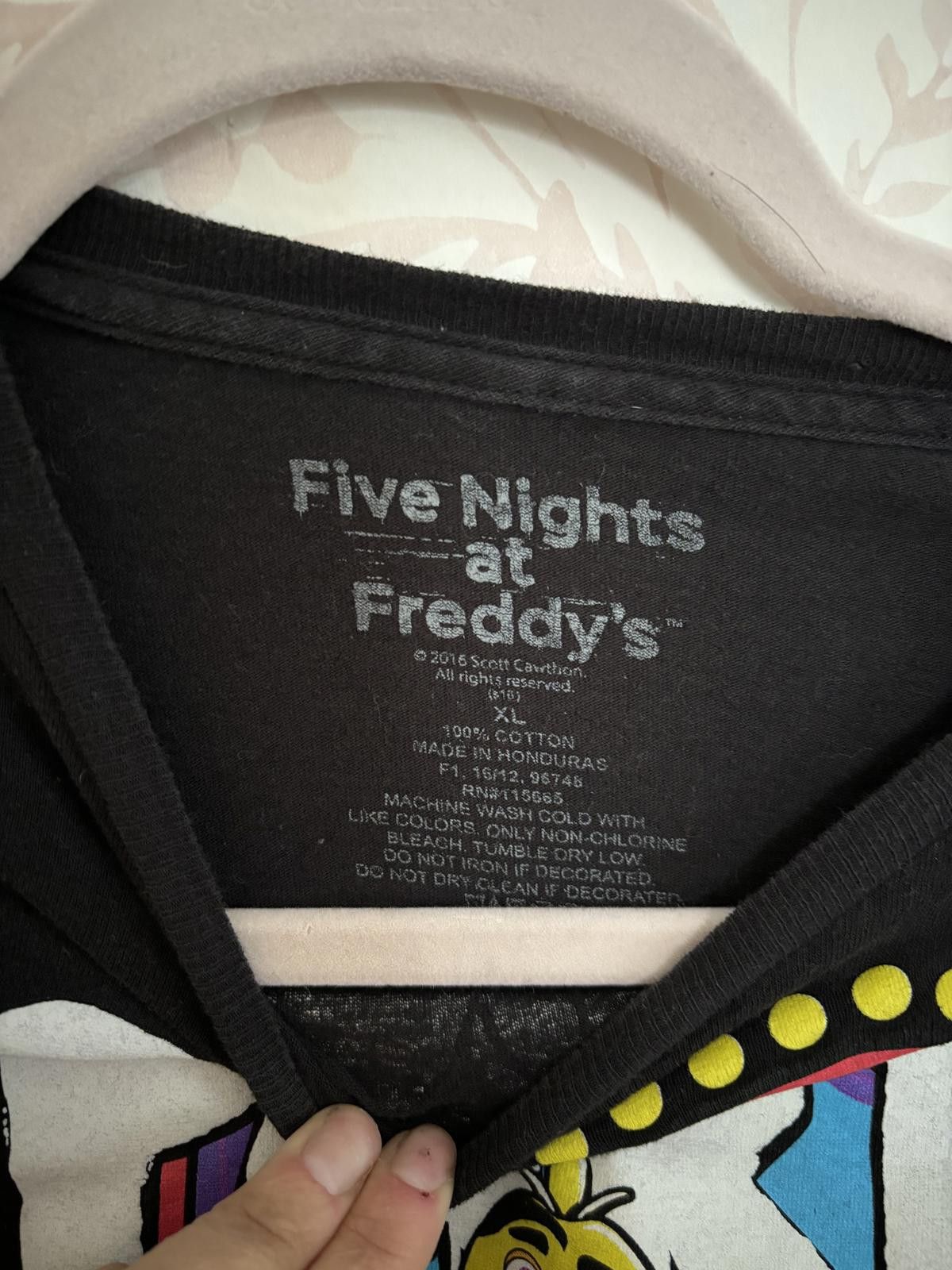 Designer Five Nights at Freddy's Party Animals Graphic Tee Size XL / US 12-14 / IT 48-50 - 3 Thumbnail