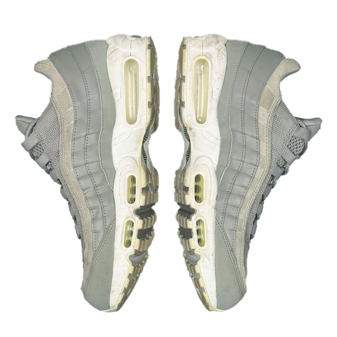 Nike Nike - Air Max 95 - Wolf Grey - UK 9 Size US 10 / EU 43 - 3 Thumbnail