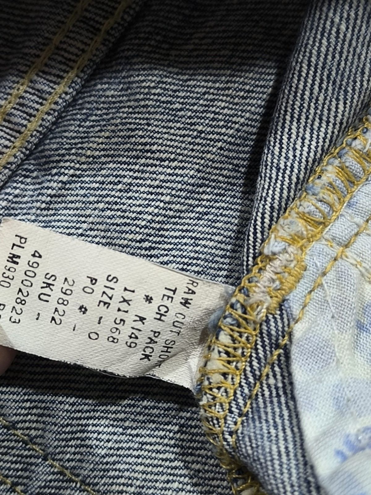 Abercrombie & Fitch super mini lowrise micro denim Abercrombie shorts Size 30" / US 8 / IT 44 - 6 Thumbnail