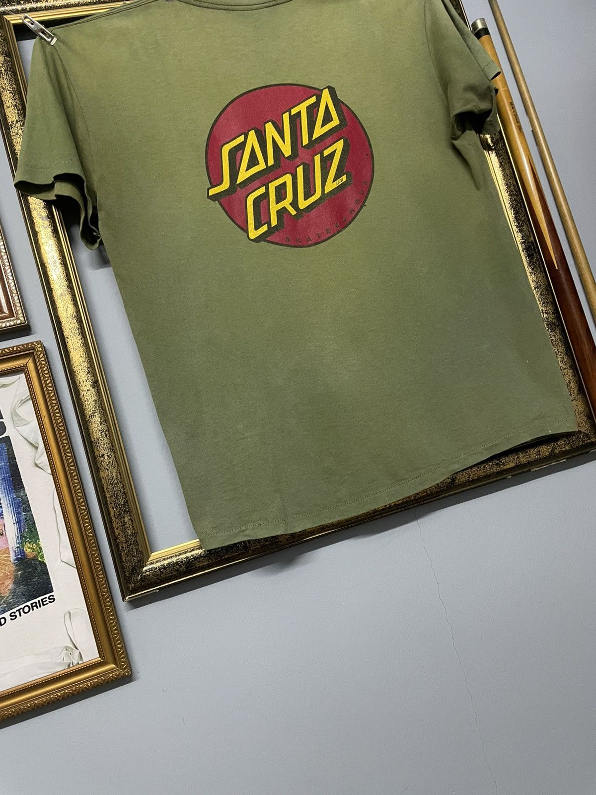 Santa Cruz Skateboards Og 1990s Single Stitch Santa Cruz Sunfaded Distressed Tshirt Size US L / EU 52-54 / 3 - 12 Thumbnail