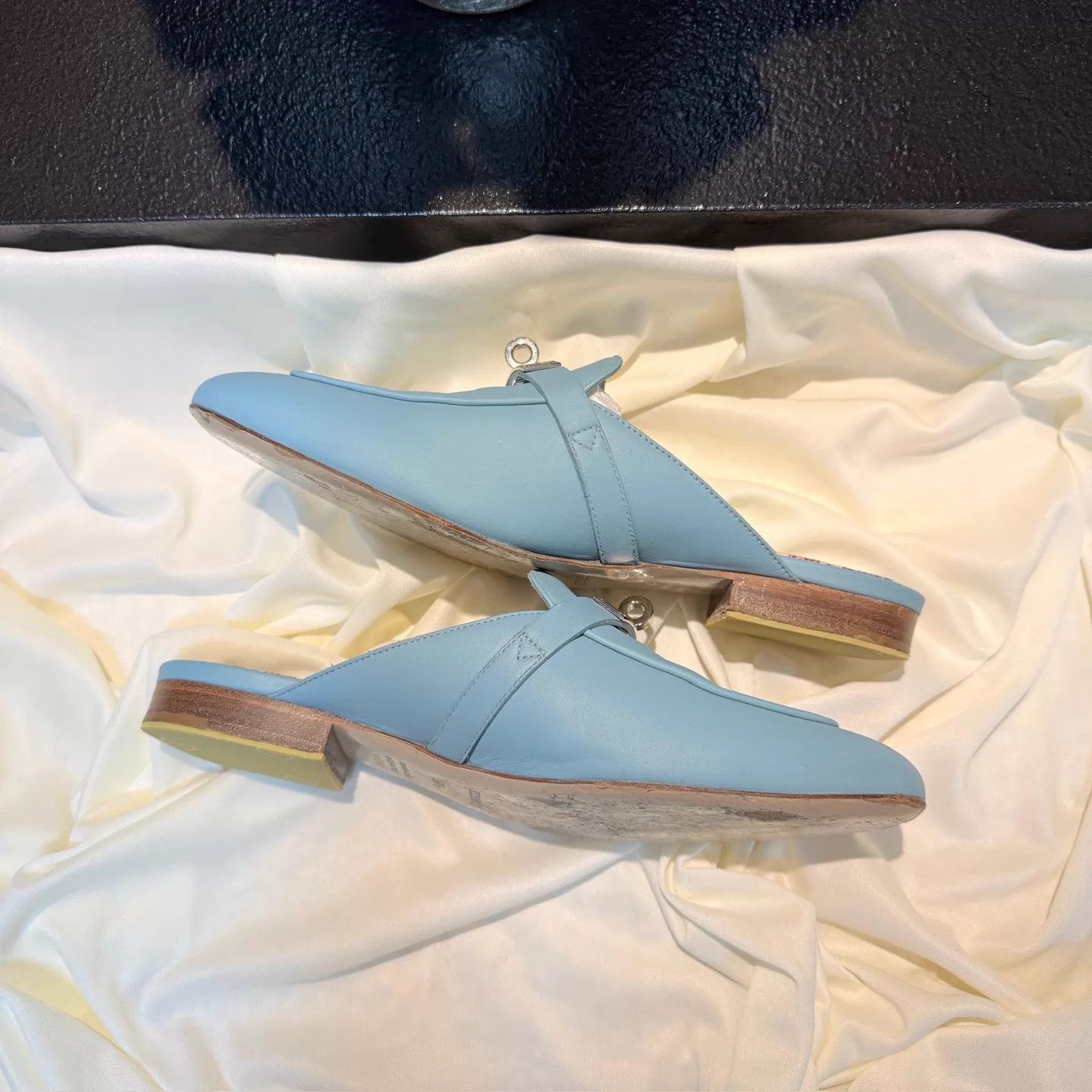 Hermes Hermes Light Blue Kelly Mule 36.5 95 New Silver Buckle Size US 6 / IT 36 - 4 Thumbnail