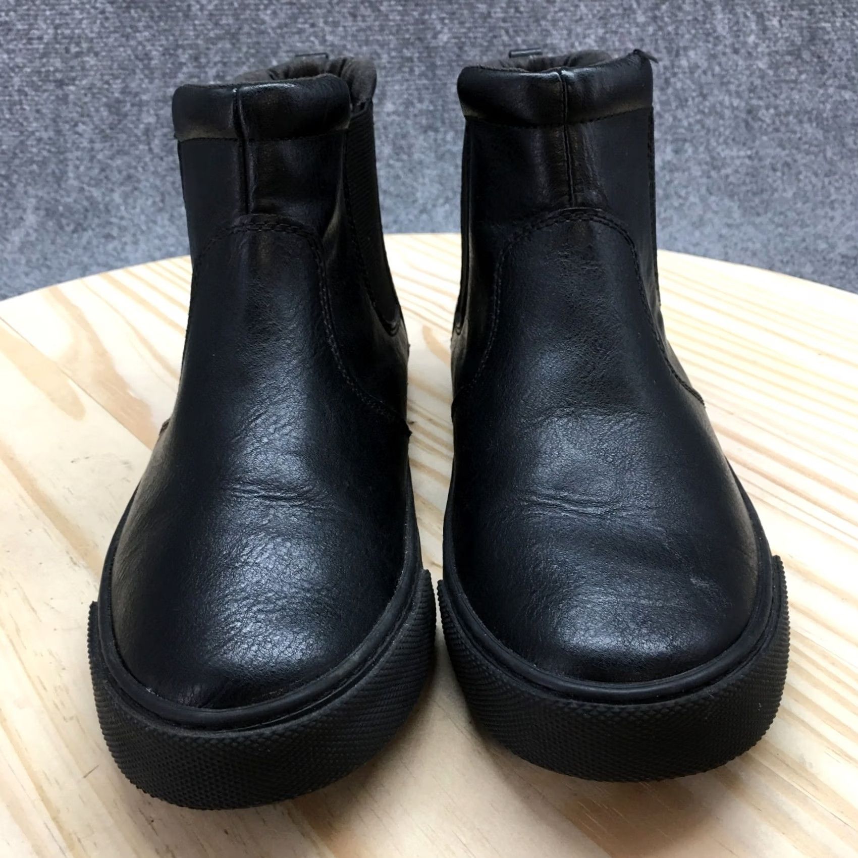 Old Navy Old Navy Boots Chelsea Womens 6 Black Faux Leather Comfort Pull On Flat Heel 6 Black Women's Chelsea Boots Size M / US 6-8 / IT 42-44 - 4 Thumbnail