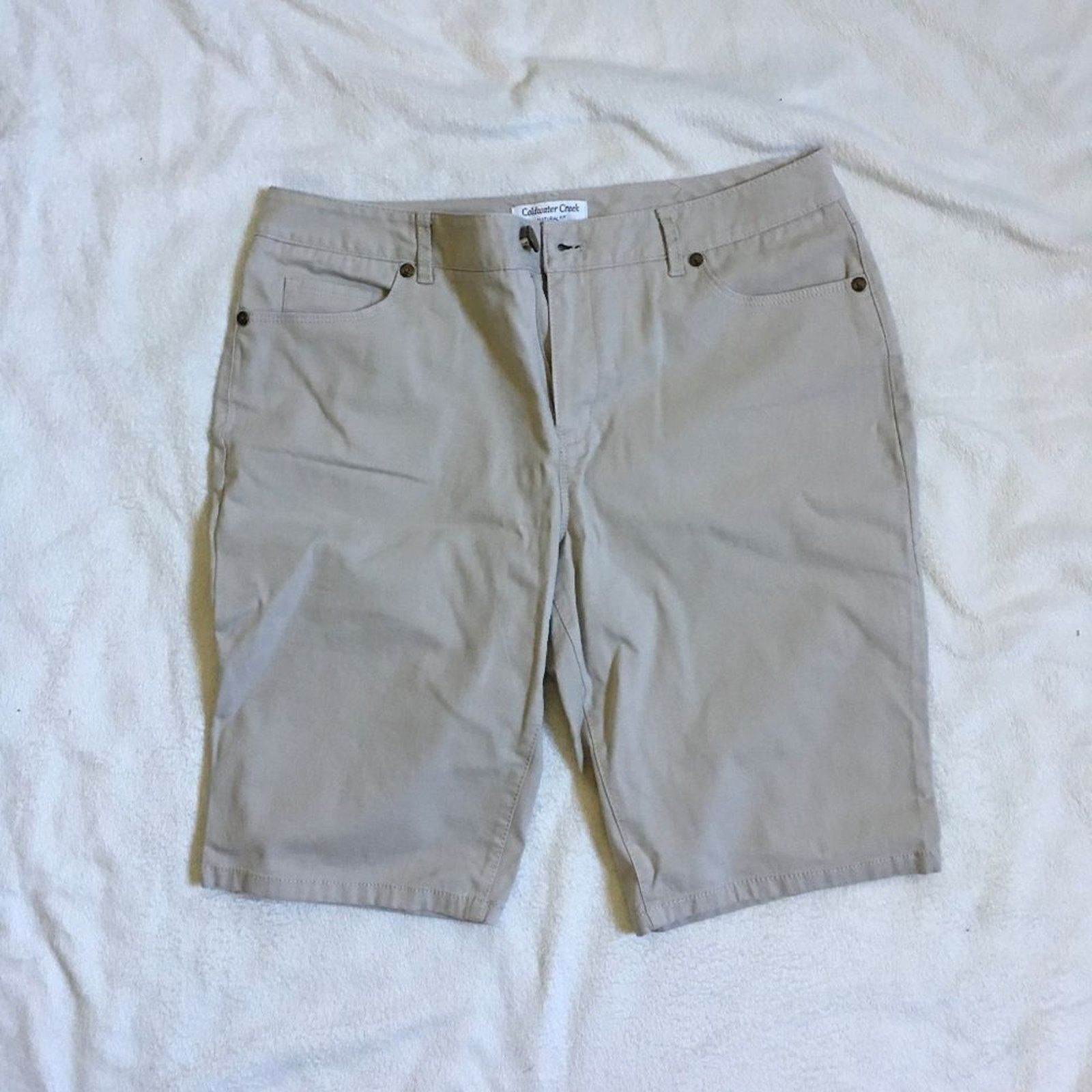 Coldwater Creek Coldwater Creek Tan Bermuda Shorts | Sz 10 Size 32" / US 10 / IT 46 - 2 Thumbnail