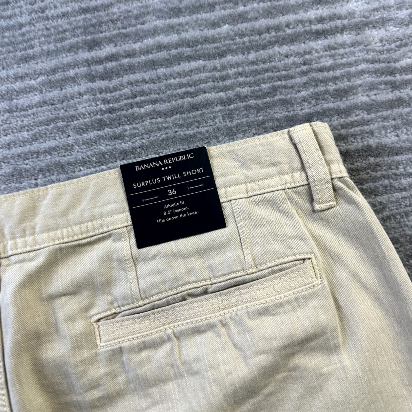 Banana Republic Banana Republic Shorts Mens 36 Beige Tan Surplus Twill Cotton Chino Khaki Size US 36 / EU 52 - 4 Thumbnail