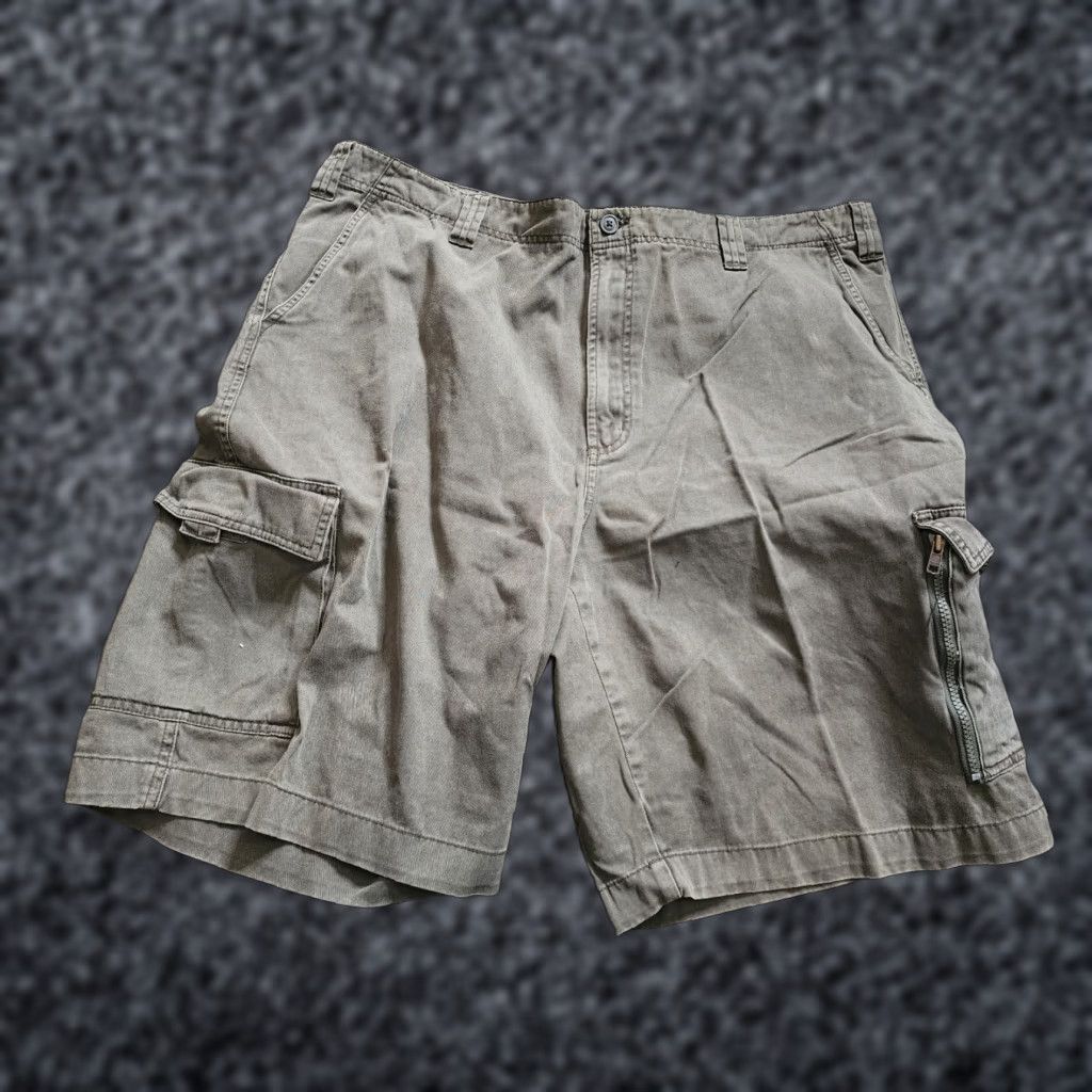 Old Navy VINTAGE Old Navy Cargo Shorts Men 42 Canvas Green 34-Inch Waist, Button Closure, Military/Outdoor Theme, Classic Fit Size US 42 / EU 58 - 1 Thumbnail