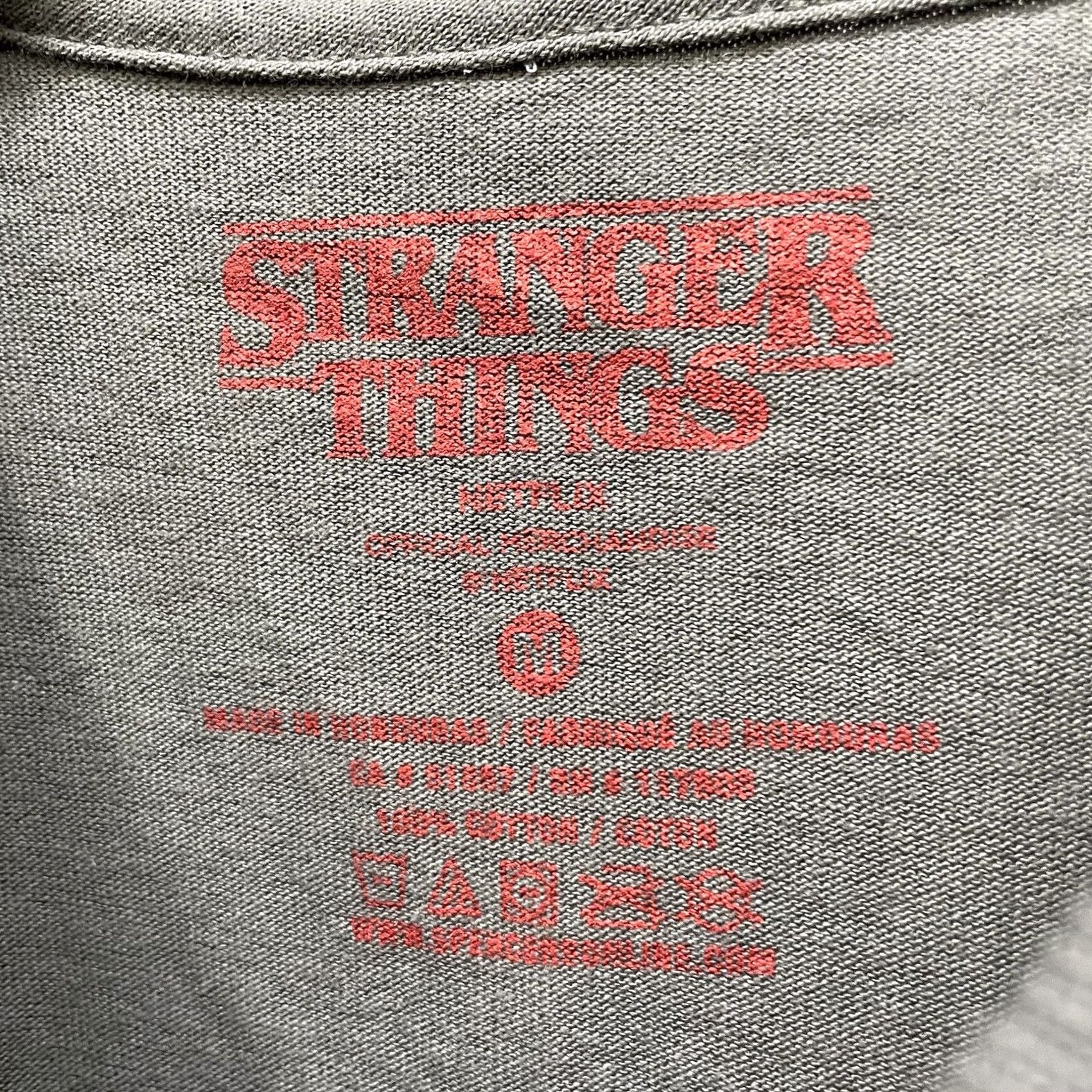 Vintage NWT Stranger Things gray 100% cotton graphic Tee Mens Size M Size US M / EU 48-50 / 2 - 4 Thumbnail