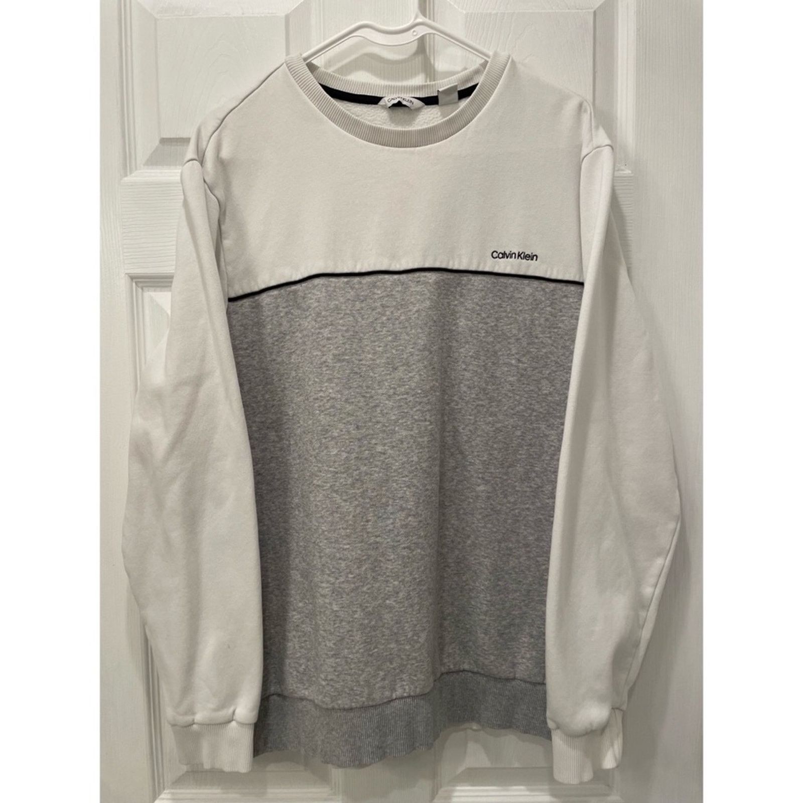 Calvin Klein Calvin Klein Sweatshirt L Size US L / EU 52-54 / 3 - 1 Thumbnail