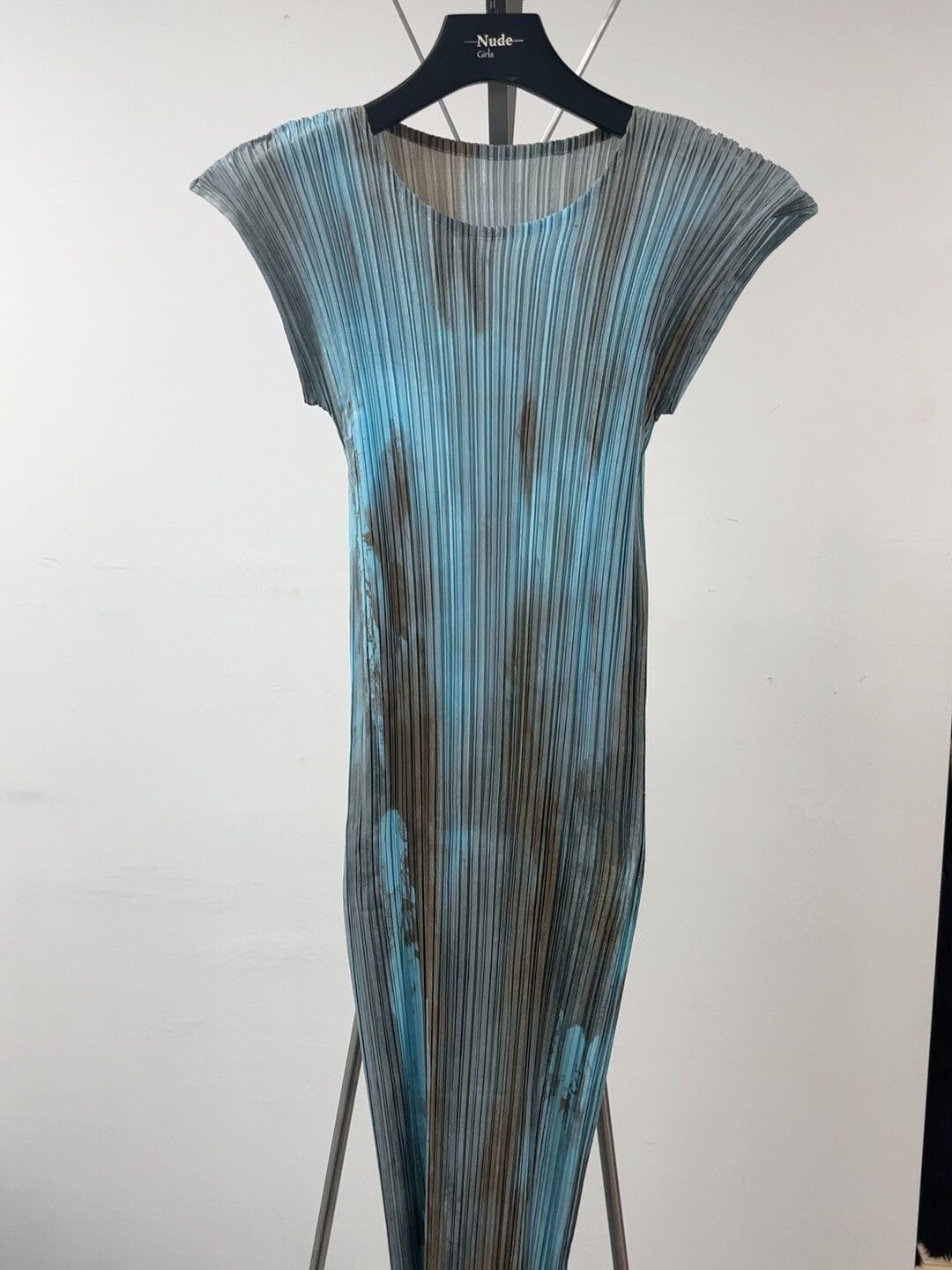 Issey Miyake Issey Miyake Pleated Blue Dress Size S / US 4 / IT 40 - 1 Thumbnail