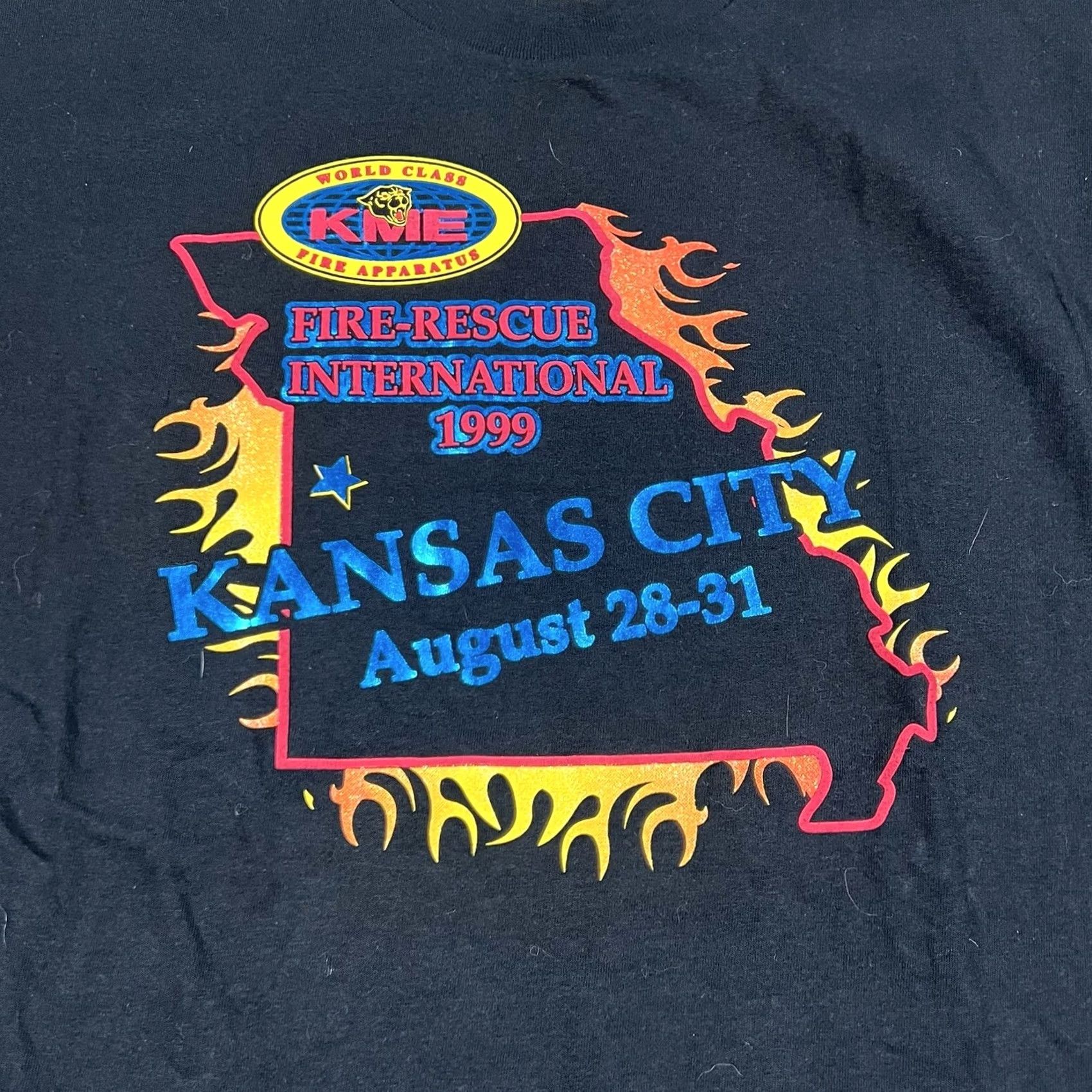 Tultex VINTAGE 1999 Fire Rescue International Kanas City Tshirt Tultex 2XL Black Men T-Shirt City theme Fire Rescue International 1999 Size US XXL / EU 58 / 5 - 2 Thumbnail