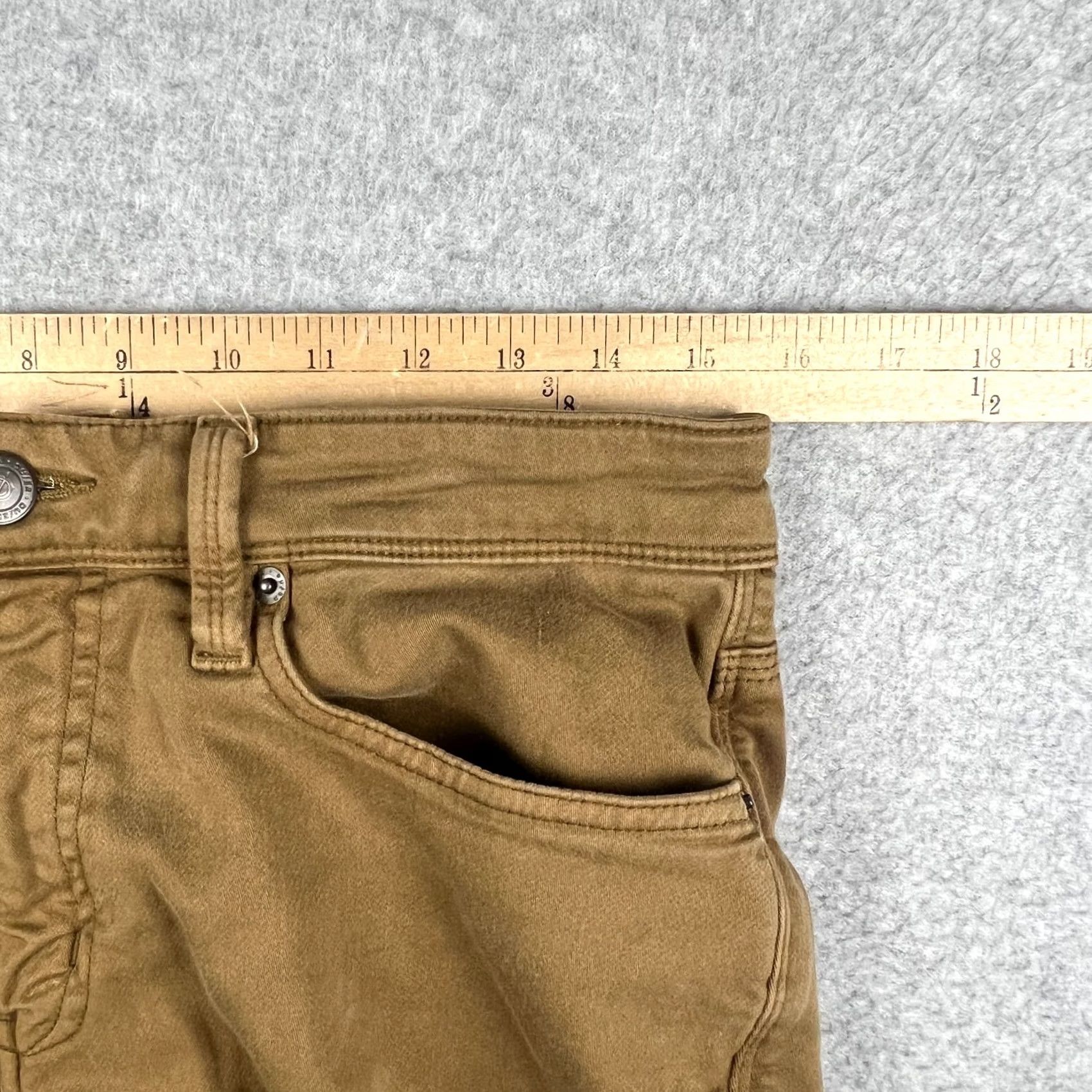 DUER DU/ER N2X Relaxed Taper Pants 31x32 Mens Beige Chino N2X Logo Pockets 5-Pocket Design Casual Workwear Knit Stretch Cotton Blend Size US 31 - 6 Thumbnail