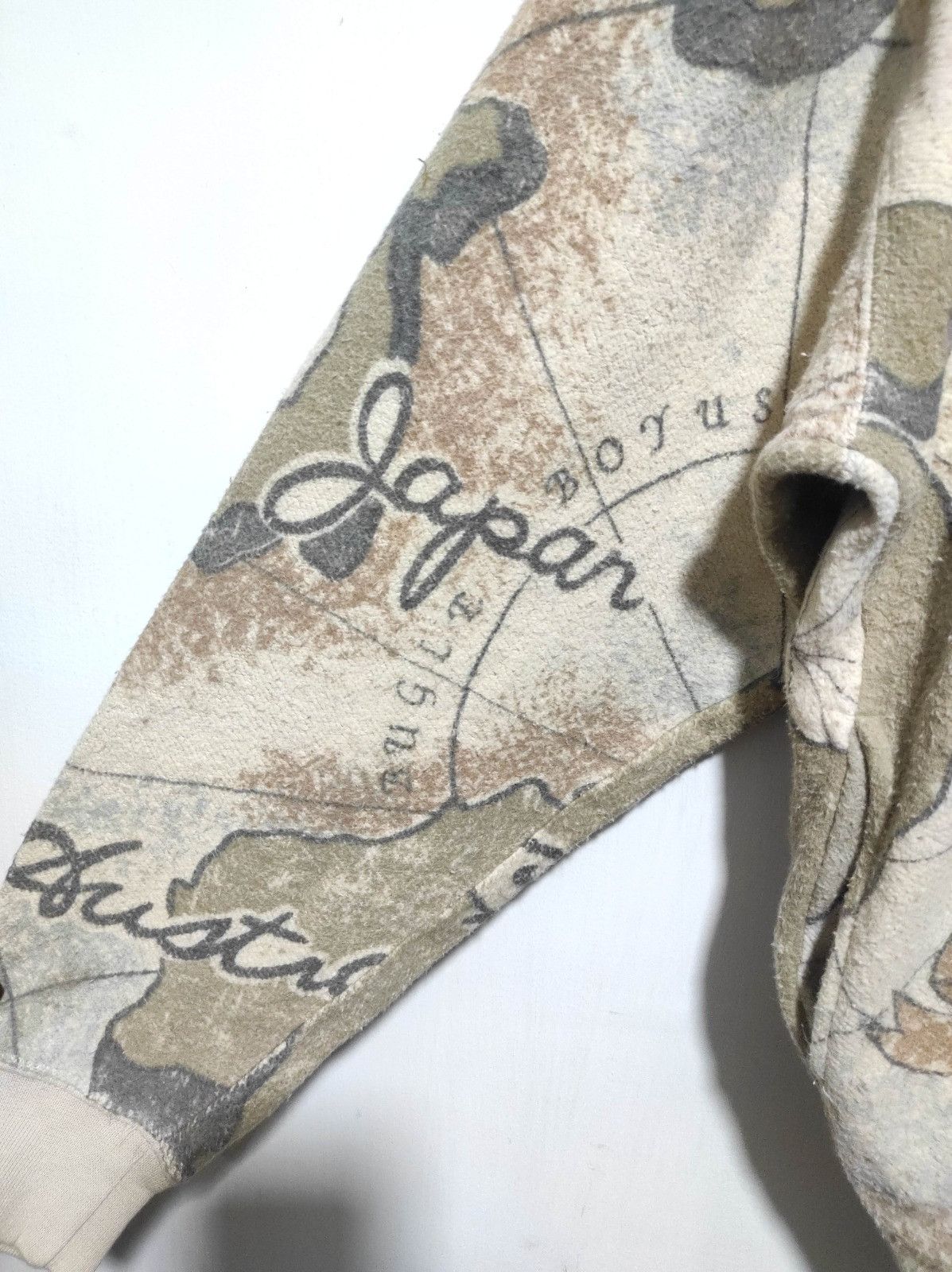 Bugle Boy Vintage Bugle boy MAP Fur hoodie ifsix LGB style Size US L / EU 52-54 / 3 - 11 Thumbnail