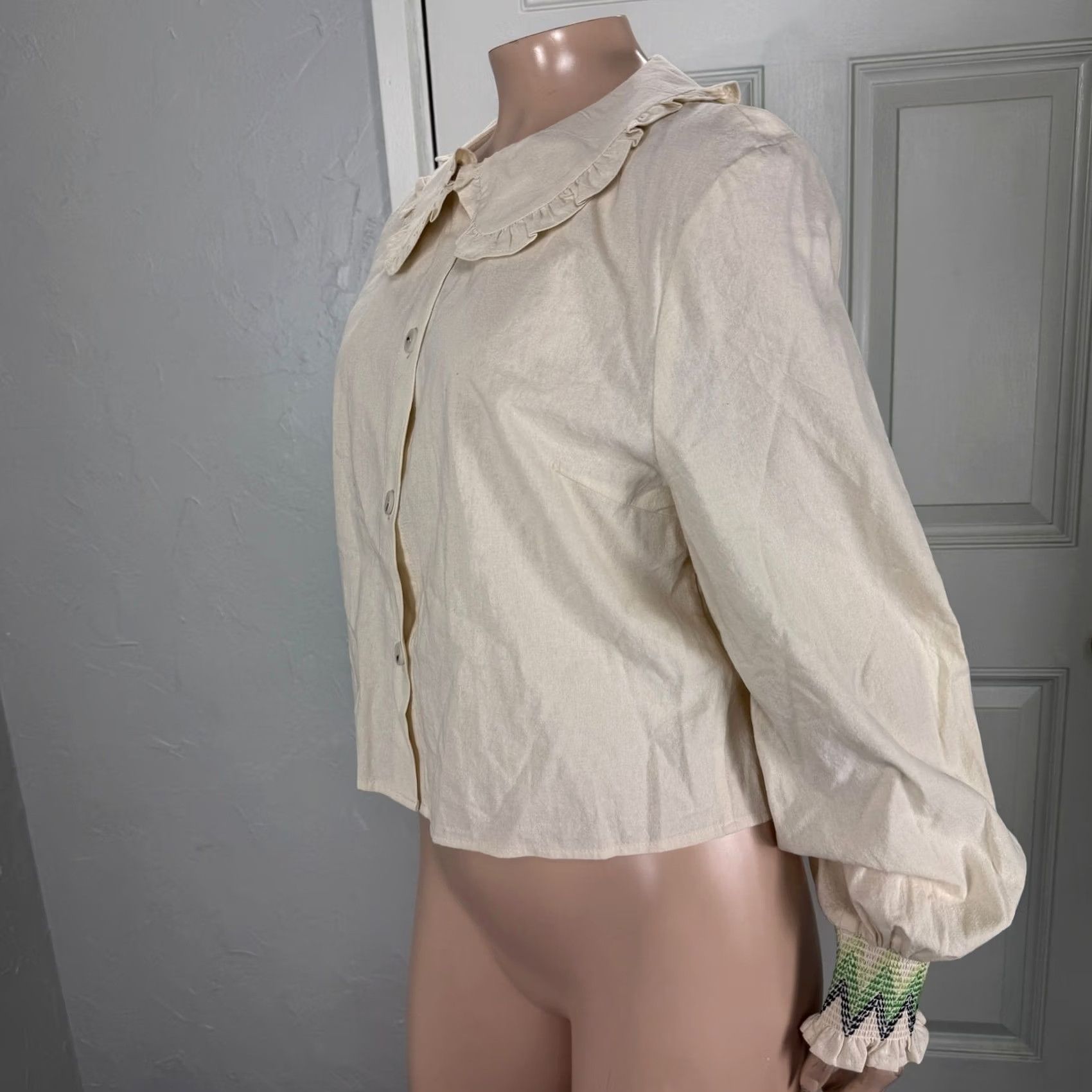 Baum und Pferdgarten Baum Und Pfergarten Women's Shirt 10 Cotton Short Sleeve Button Embroidered Cream Casual Vintage: No Womens, Cream, 10 Size L / US 10 / IT 46 - 2 Thumbnail